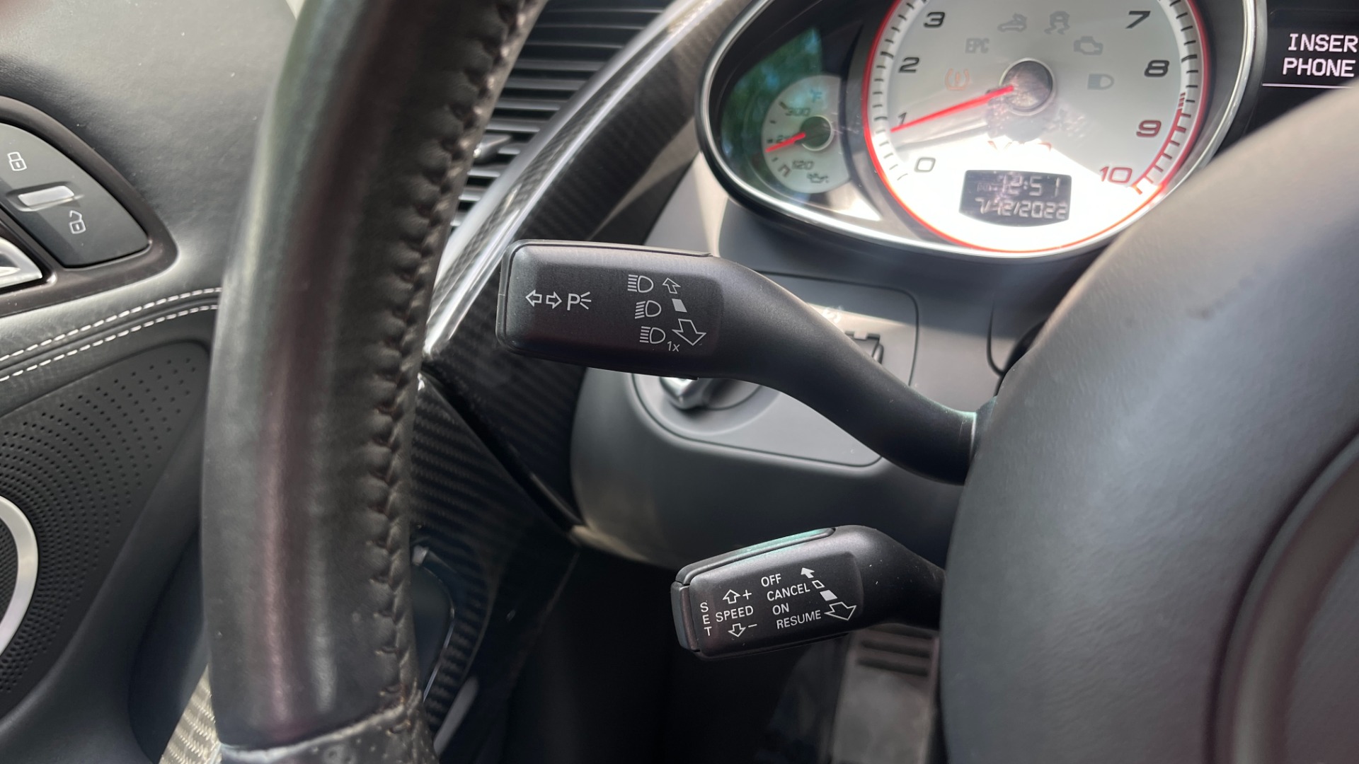 Used 2012 Audi R8 5.2L V10 SPYDER QUATTRO / 6-SPD MANUAL / NAV / B&O SOUND / CAMERA for sale Sold at Formula Imports in Charlotte NC 28227 28