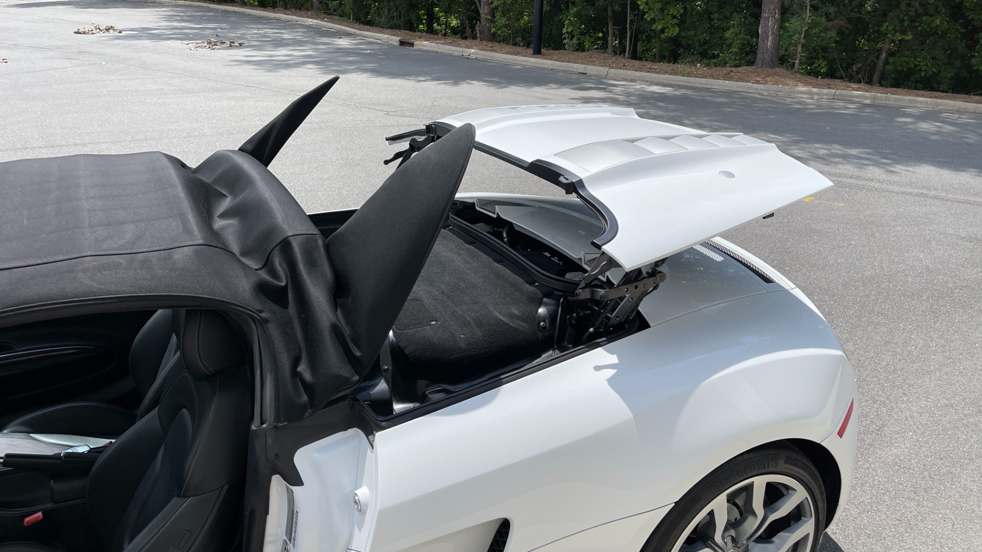 Used 2012 Audi R8 5.2L V10 SPYDER QUATTRO / 6-SPD MANUAL / NAV / B&O SOUND / CAMERA for sale Sold at Formula Imports in Charlotte NC 28227 58