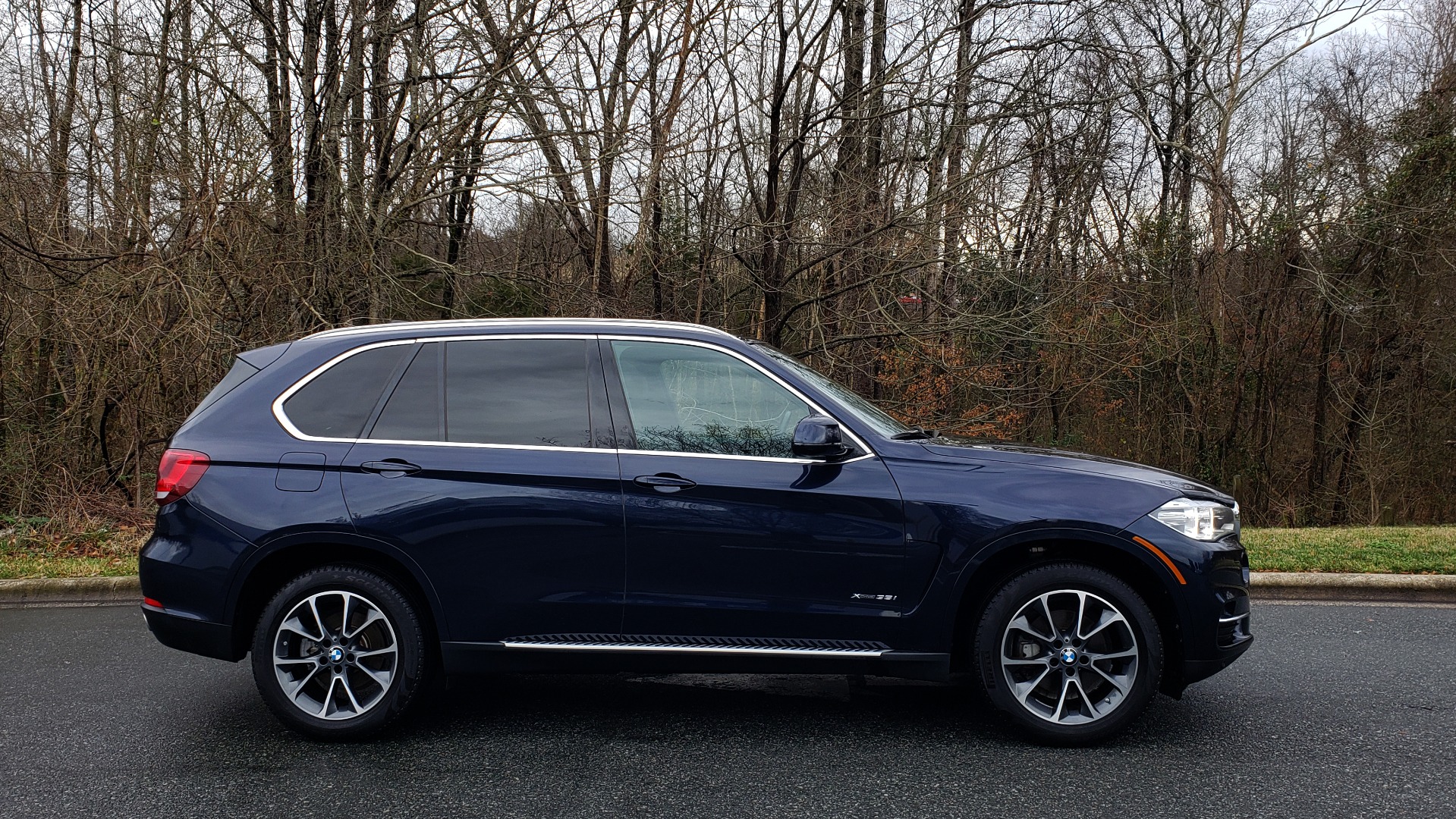 Used 2017 BMW X5 XDRIVE35I / PREMIUM / LUX / DRVR ASST PLUS / 3-ROW for sale Sold at Formula Imports in Charlotte NC 28227 5