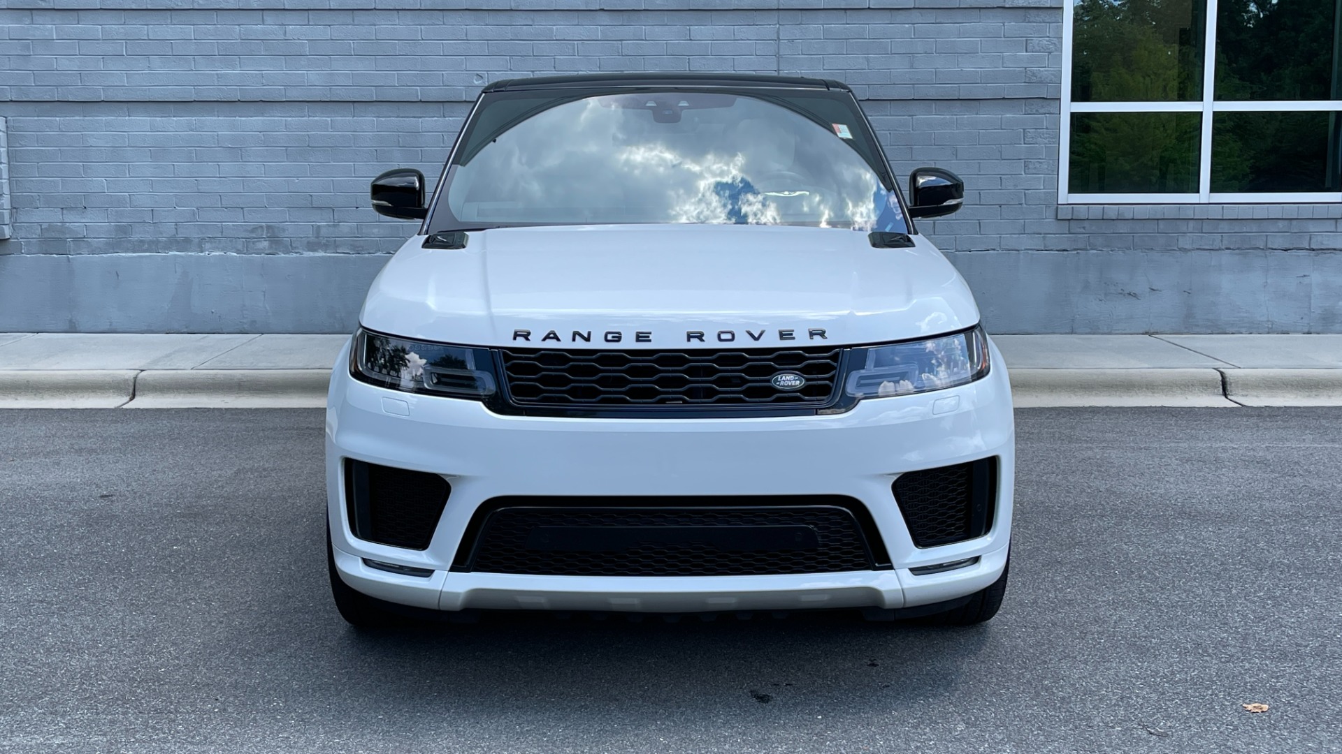Used 2019 Land Rover Range Rover Sport DYNAMIC / BLACKOUT PACK / VISION ASSIST / 22IN WHEELS for sale Sold at Formula Imports in Charlotte NC 28227 2