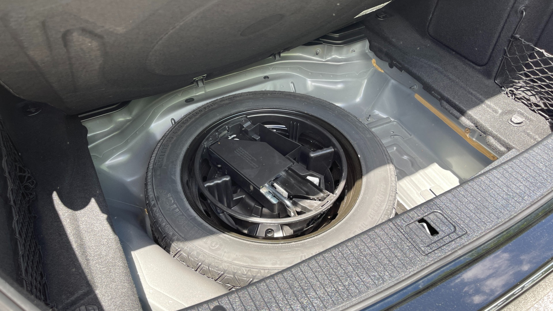 Used 2013 Mercedes-Benz E-Class E 350 LUXURY / PREMIUM 1 / NAV / MASSAGE SEATS / BLIND SPOT for sale Sold at Formula Imports in Charlotte NC 28227 19