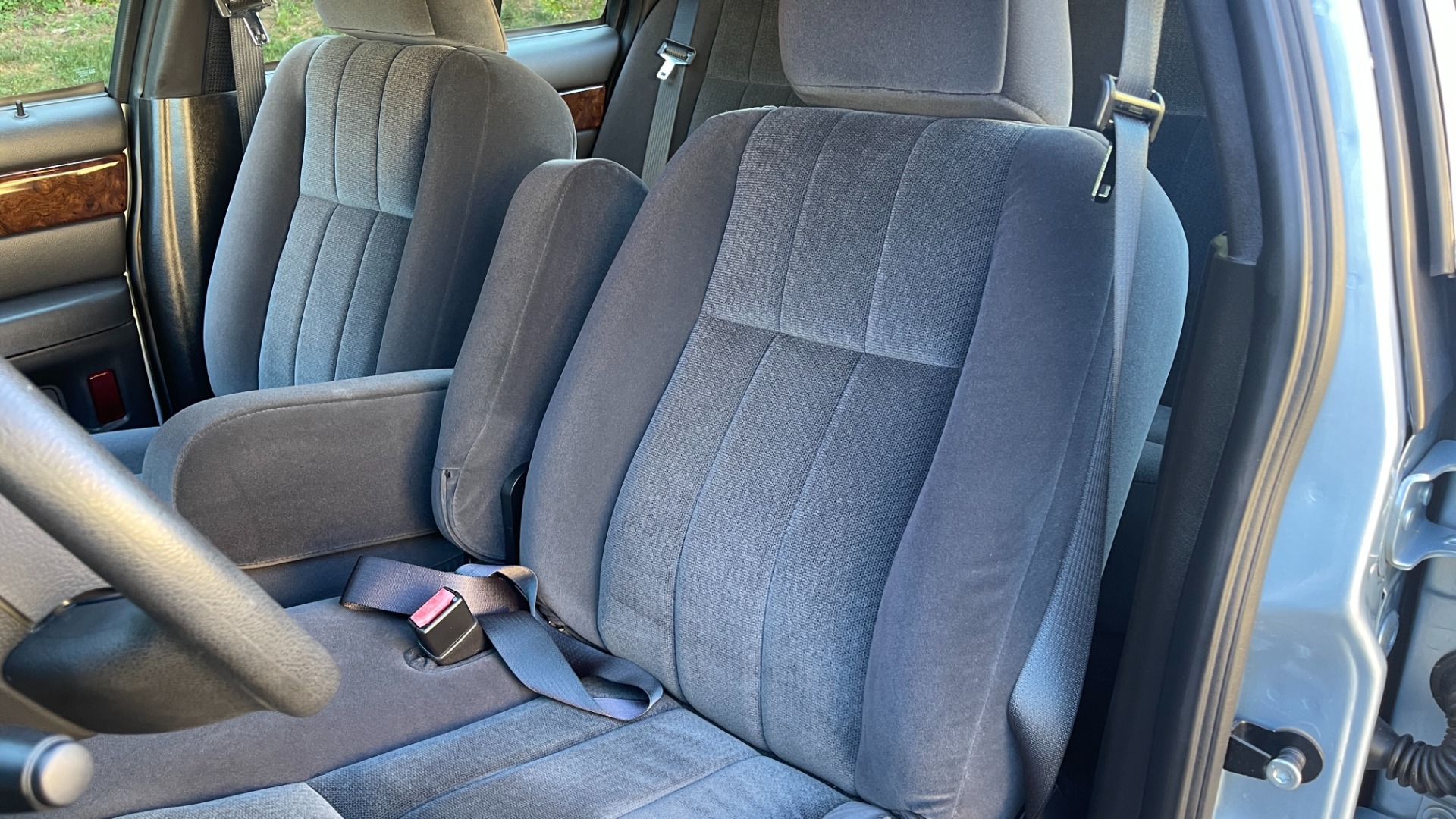 Used 2008 Mercury Grand Marquis GS / KEYLESS ENTRY / 8 WAY DRIVER SEAT / GS CONFIDENCE for sale $11,999 at Formula Imports in Charlotte NC 28227 10