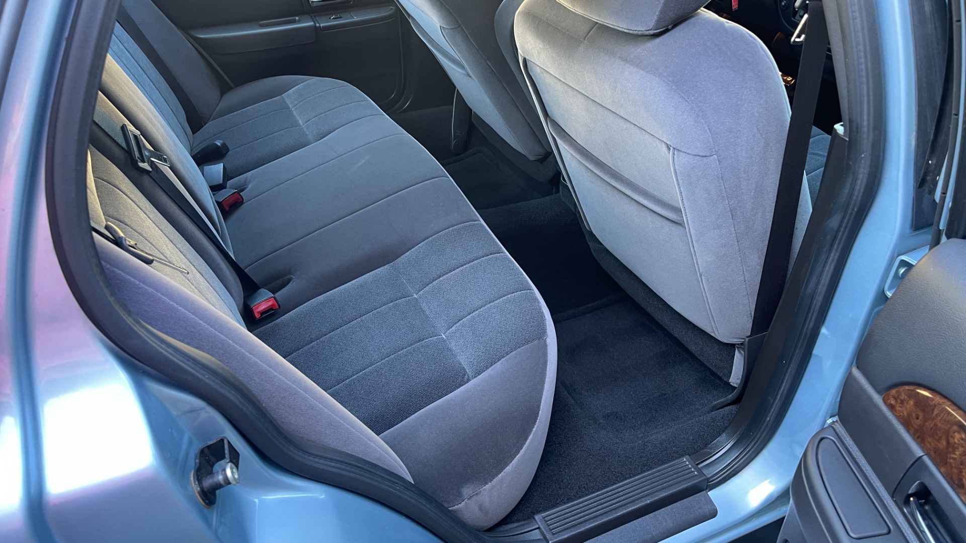 Used 2008 Mercury Grand Marquis GS / KEYLESS ENTRY / 8 WAY DRIVER SEAT / GS CONFIDENCE for sale $11,999 at Formula Imports in Charlotte NC 28227 22