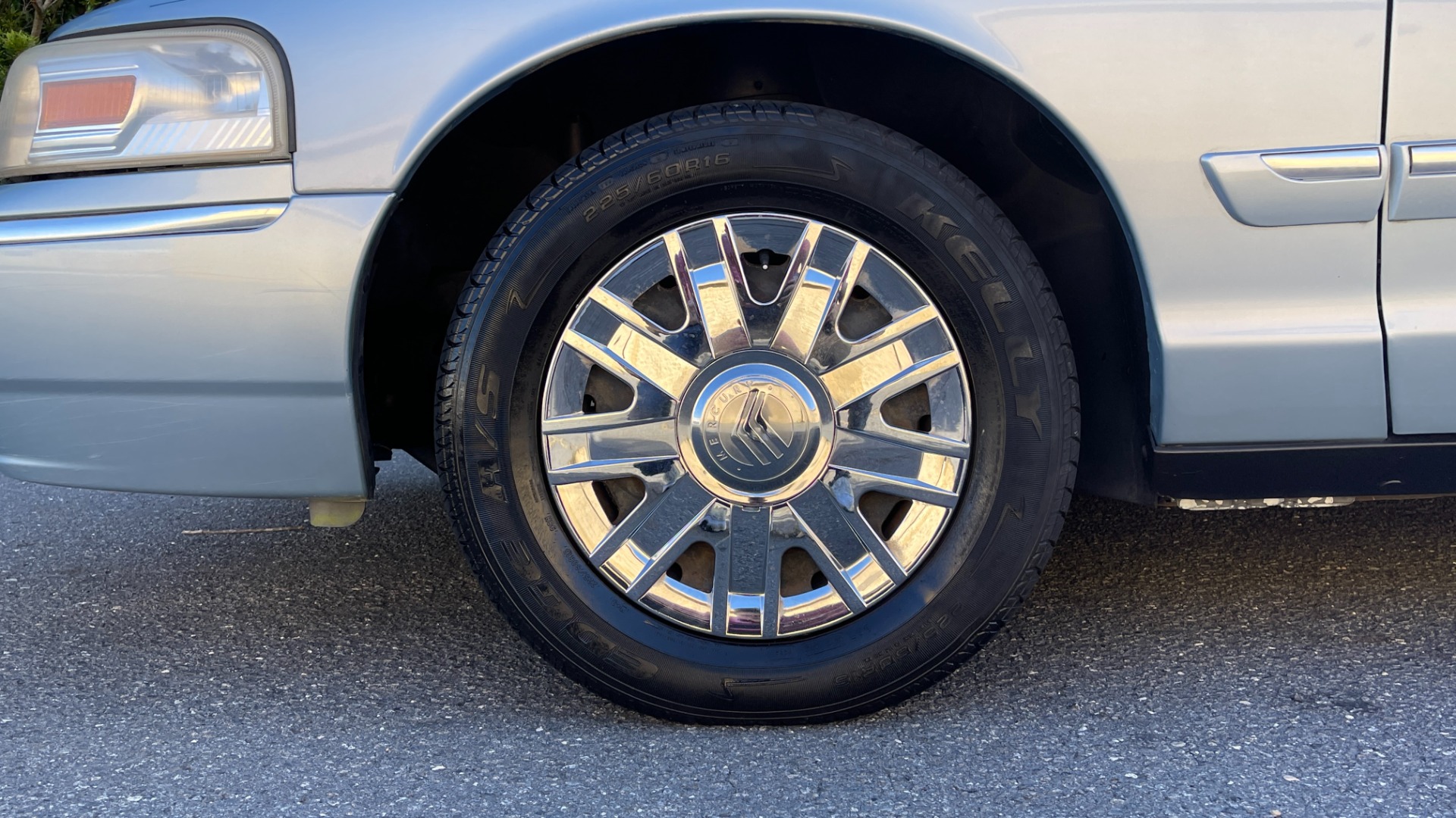 Used 2008 Mercury Grand Marquis GS / KEYLESS ENTRY / 8 WAY DRIVER SEAT / GS CONFIDENCE for sale $11,999 at Formula Imports in Charlotte NC 28227 46