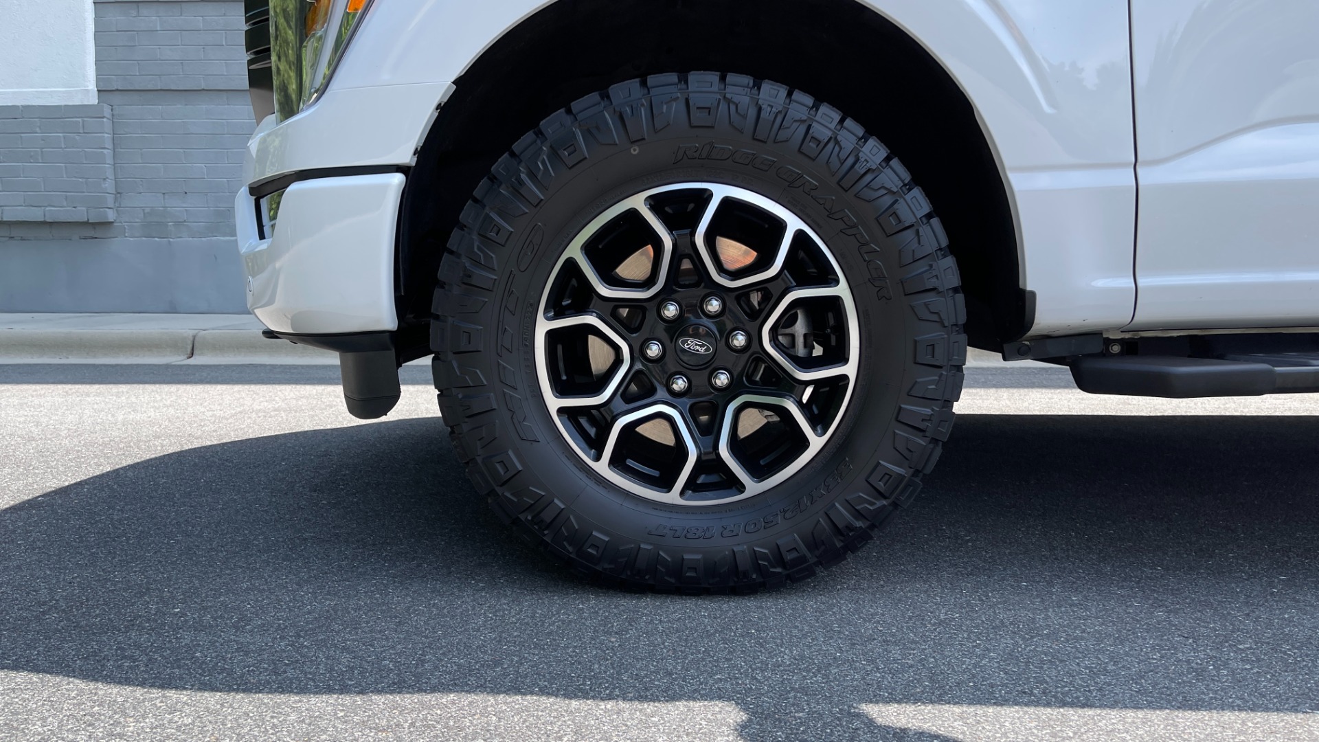 Used 2021 Ford F-150 XLT / 3.5L ECOBOOST / FX4 / MAX TOW PACKAGE for sale $49,995 at Formula Imports in Charlotte NC 28227 48