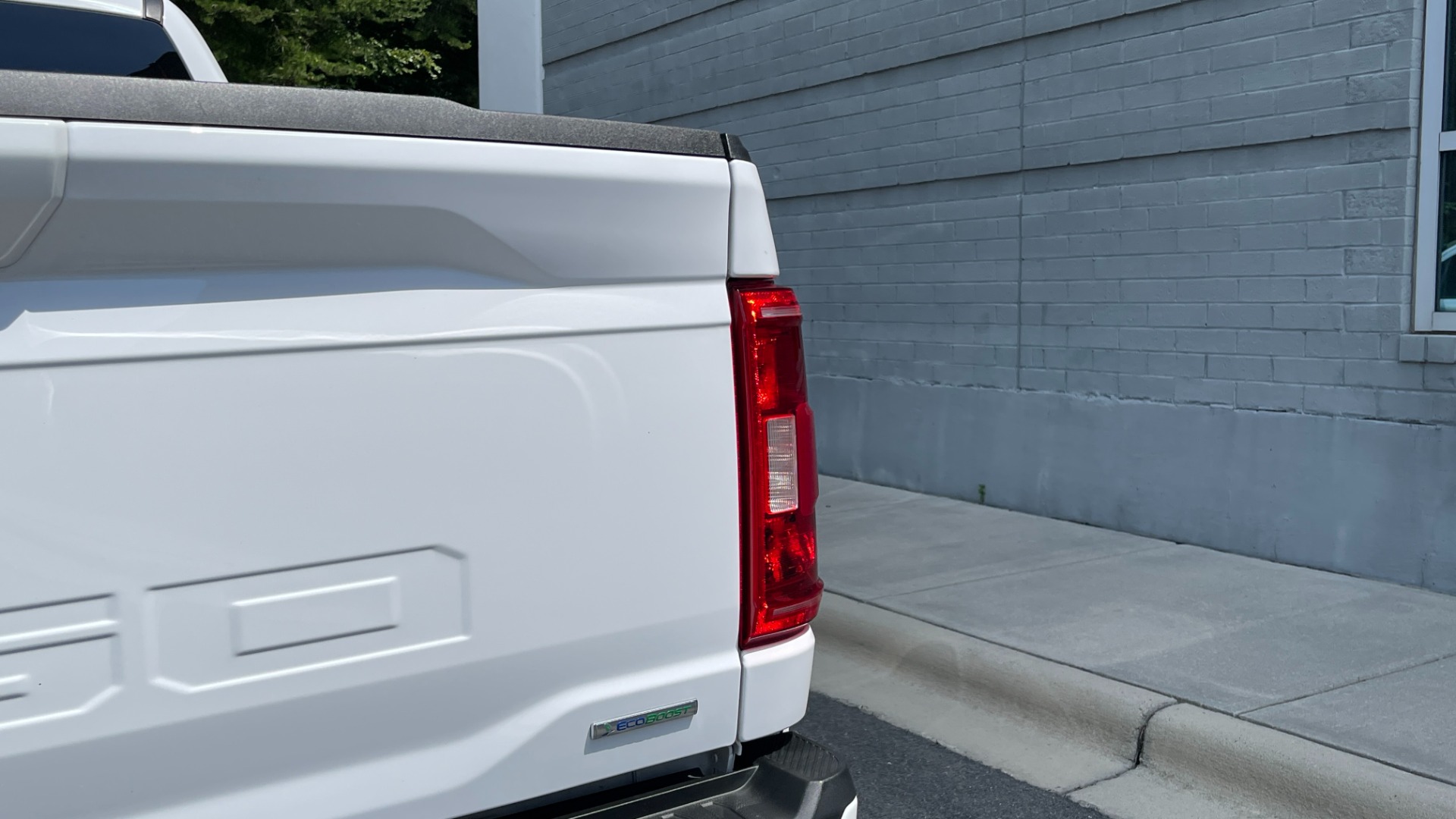 Used 2021 Ford F-150 XLT / 3.5L ECOBOOST / FX4 / MAX TOW PACKAGE for sale $49,995 at Formula Imports in Charlotte NC 28227 52