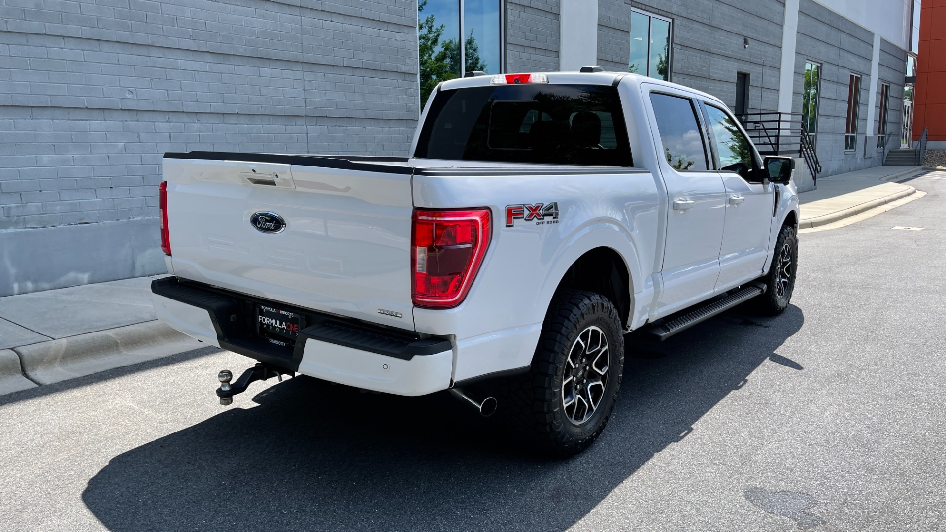 Used 2021 Ford F-150 XLT / 3.5L ECOBOOST / FX4 / MAX TOW PACKAGE for sale Sold at Formula Imports in Charlotte NC 28227 6
