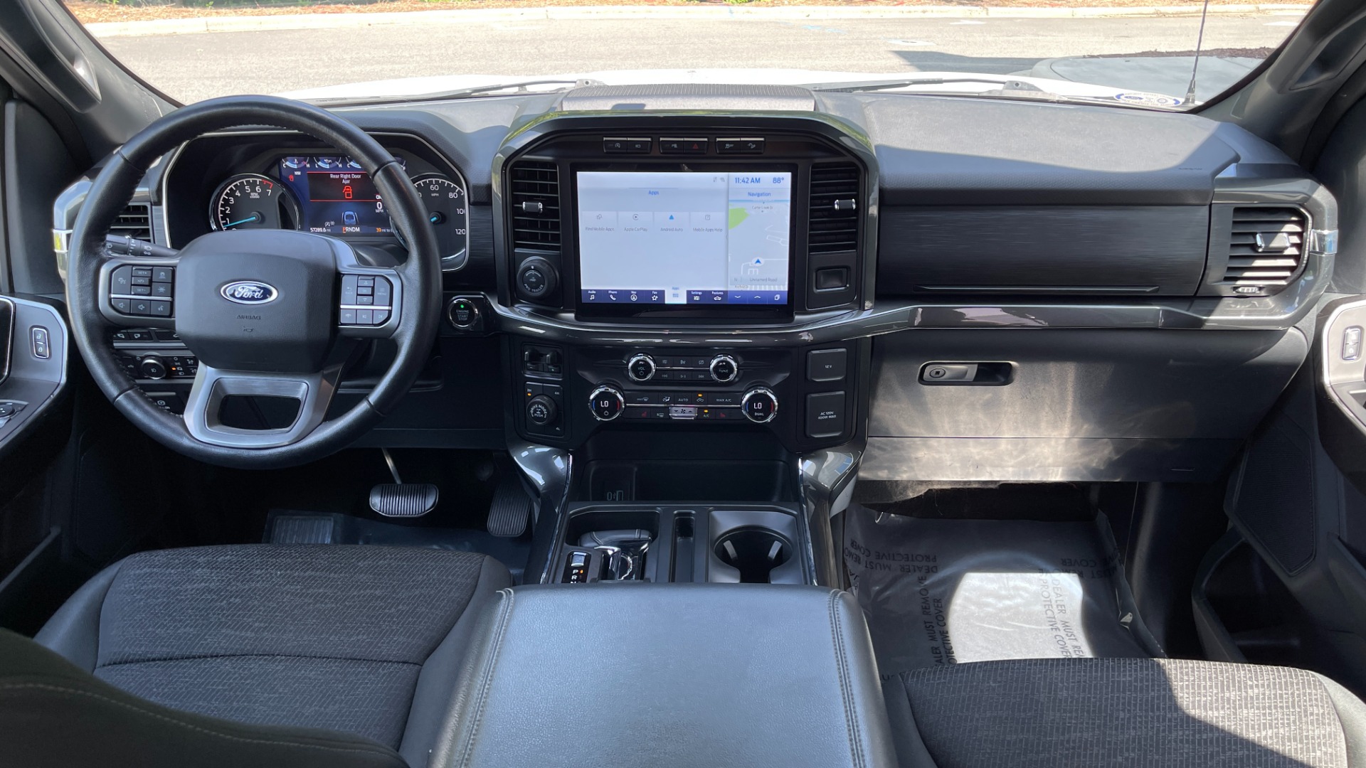 Used 2021 Ford F-150 XLT / 3.5L ECOBOOST / FX4 / MAX TOW PACKAGE for sale Sold at Formula Imports in Charlotte NC 28227 7