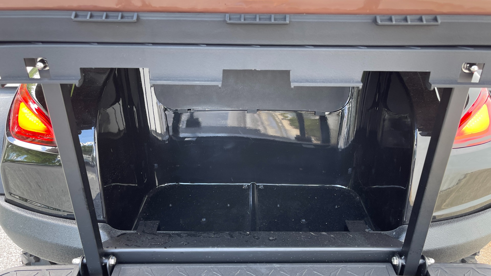 Used 2022 Other V6L LITHIUM 6-SEATER / 25MPH / 105AH LITHIUM BATTERY for sale $12,495 at Formula Imports in Charlotte NC 28227 26