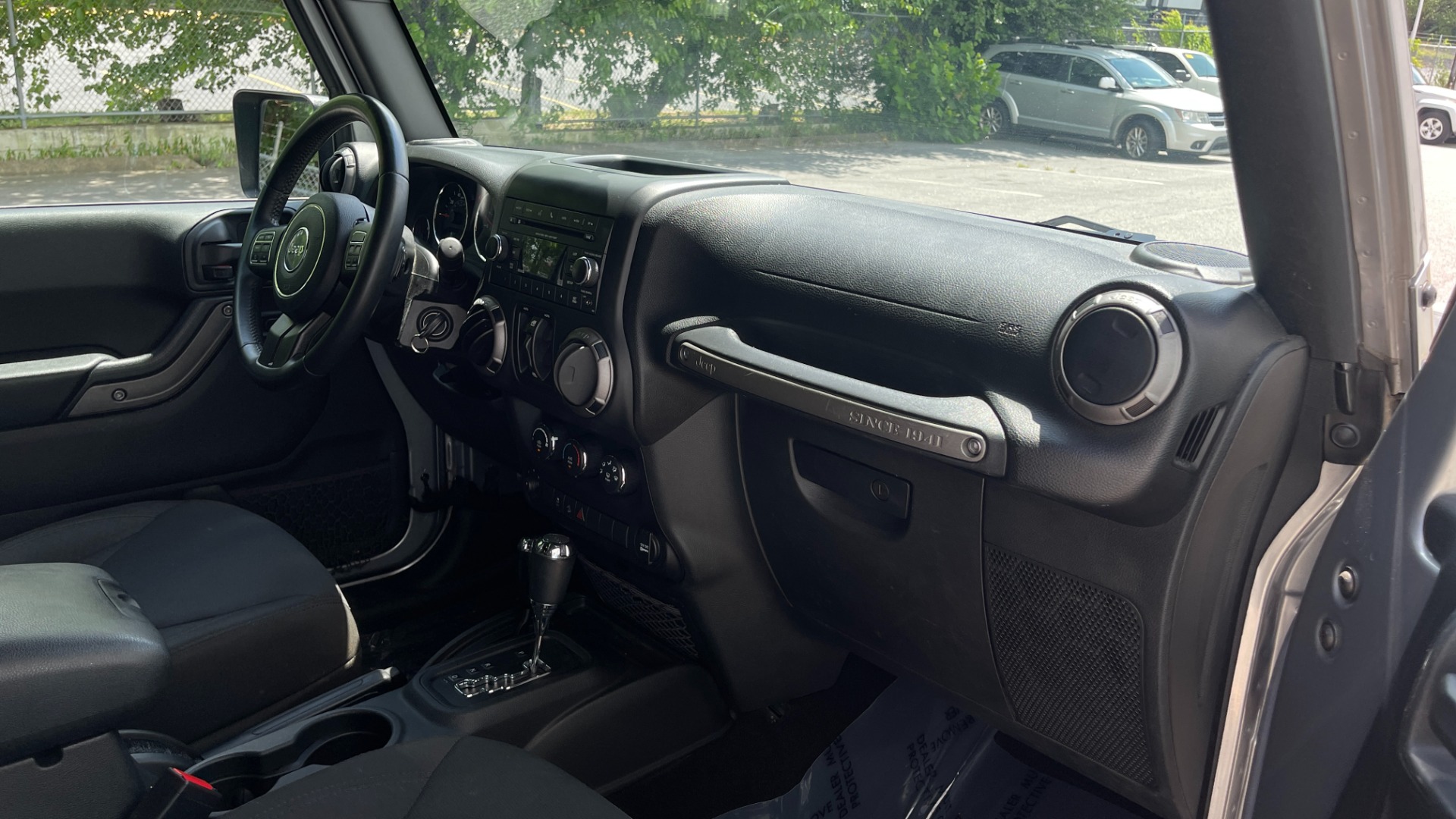 Used 2017 Jeep Wrangler Unlimited Sport S 4X4 / CONNECTIVITY GROUP / SOFT TOP / AUTO for sale Sold at Formula Imports in Charlotte NC 28227 14