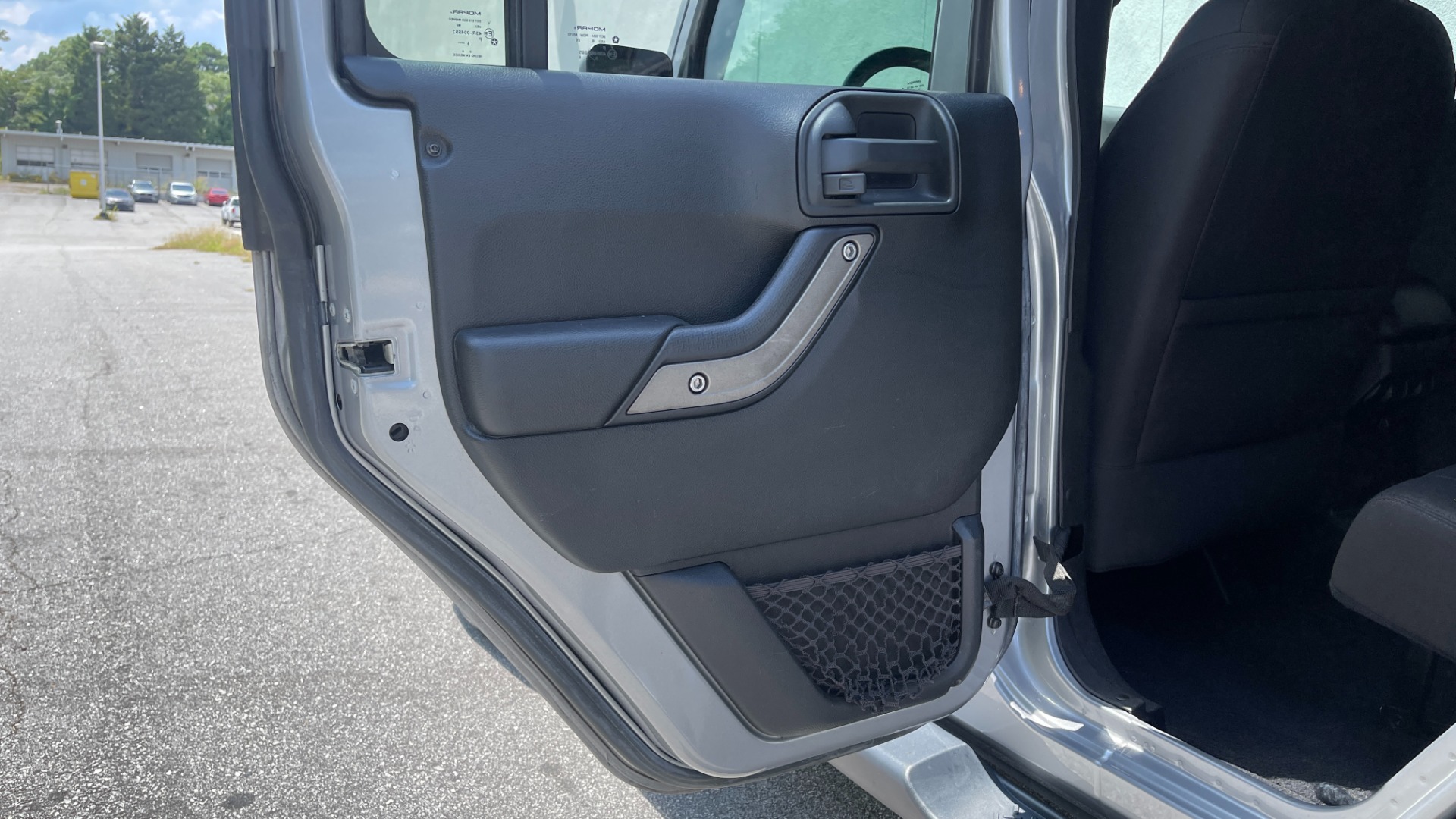 Used 2017 Jeep Wrangler Unlimited Sport S 4X4 / CONNECTIVITY GROUP / SOFT TOP / AUTO for sale Sold at Formula Imports in Charlotte NC 28227 37