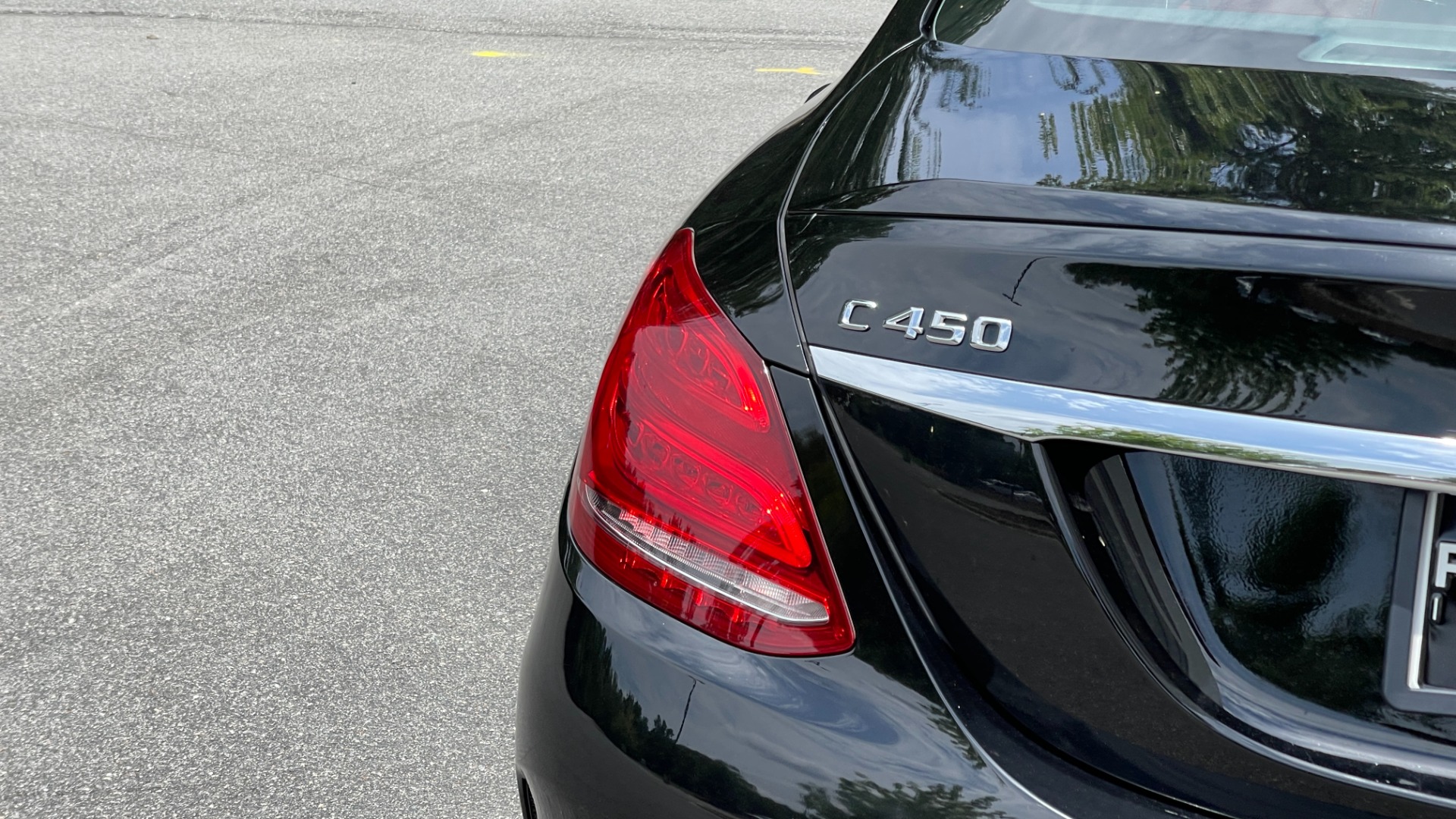 Used 2016 Mercedes-Benz C-Class C 450 AMG / AMBIENT LIGHTING / PREMIUM 2 / DARK WOOD TRIM / RED LEATHER for sale $37,499 at Formula Imports in Charlotte NC 28227 33