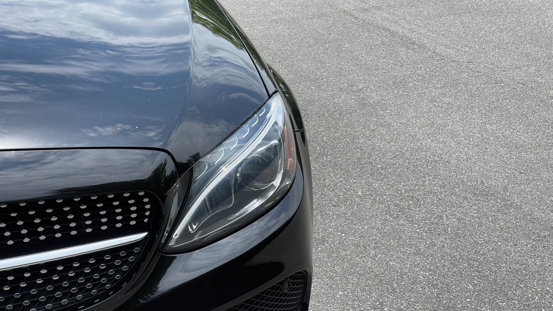 Used 2016 Mercedes-Benz C-Class C 450 AMG / AMBIENT LIGHTING / PREMIUM 2 / DARK WOOD TRIM / RED LEATHER for sale $37,499 at Formula Imports in Charlotte NC 28227 36