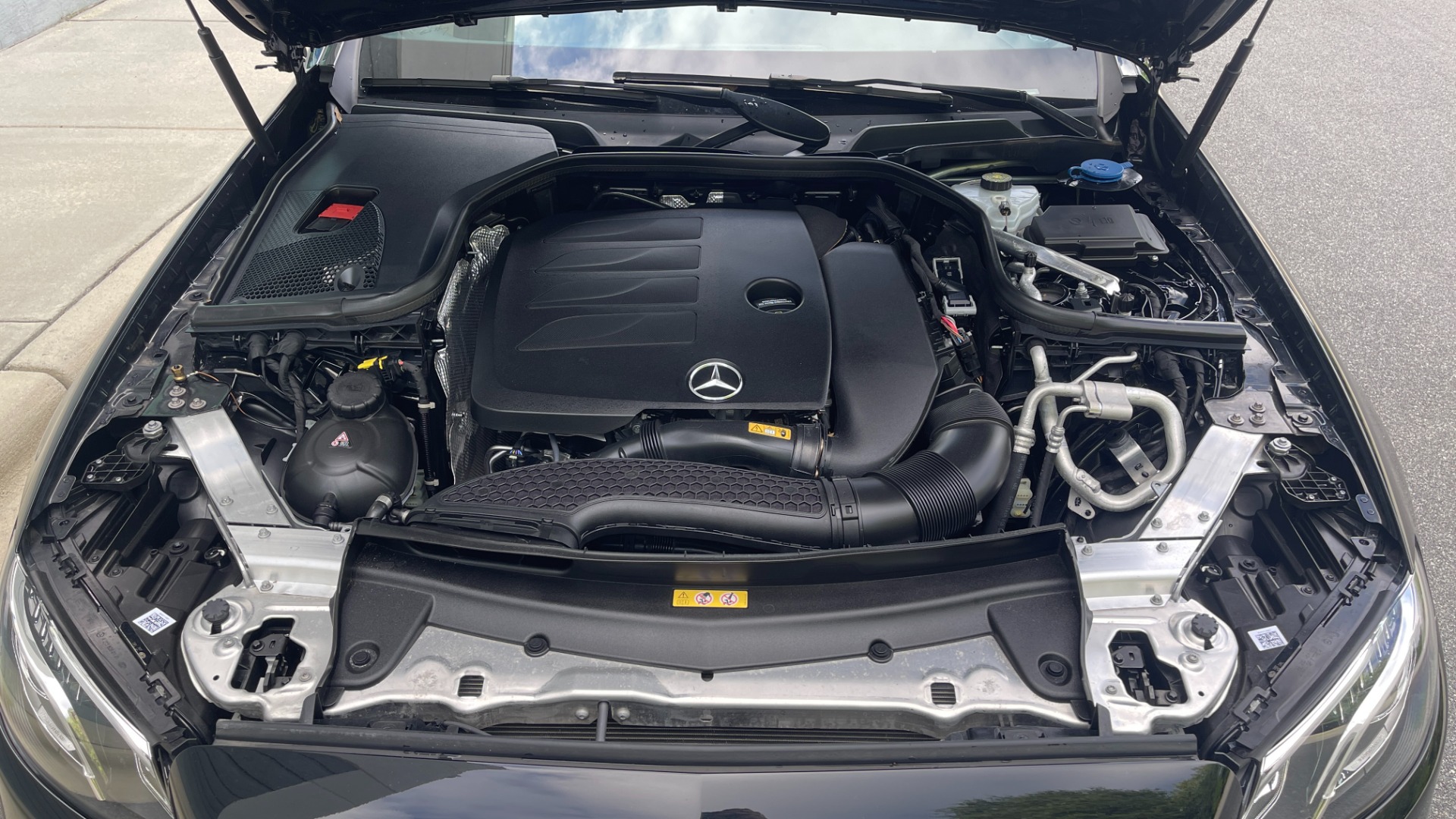 Used 2020 Mercedes-Benz E-Class E 350 / 4MATIC / AMG LINE / BURMESTER SOUND / PANORAMIC ROOF for sale Sold at Formula Imports in Charlotte NC 28227 22