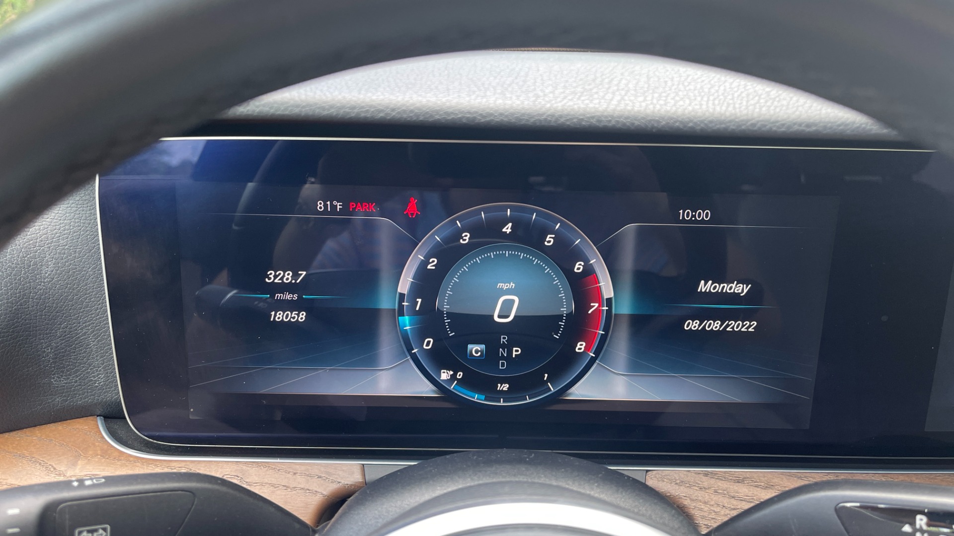 Used 2020 Mercedes-Benz E-Class E 350 / 4MATIC / AMG LINE / BURMESTER SOUND / PANORAMIC ROOF for sale Sold at Formula Imports in Charlotte NC 28227 32