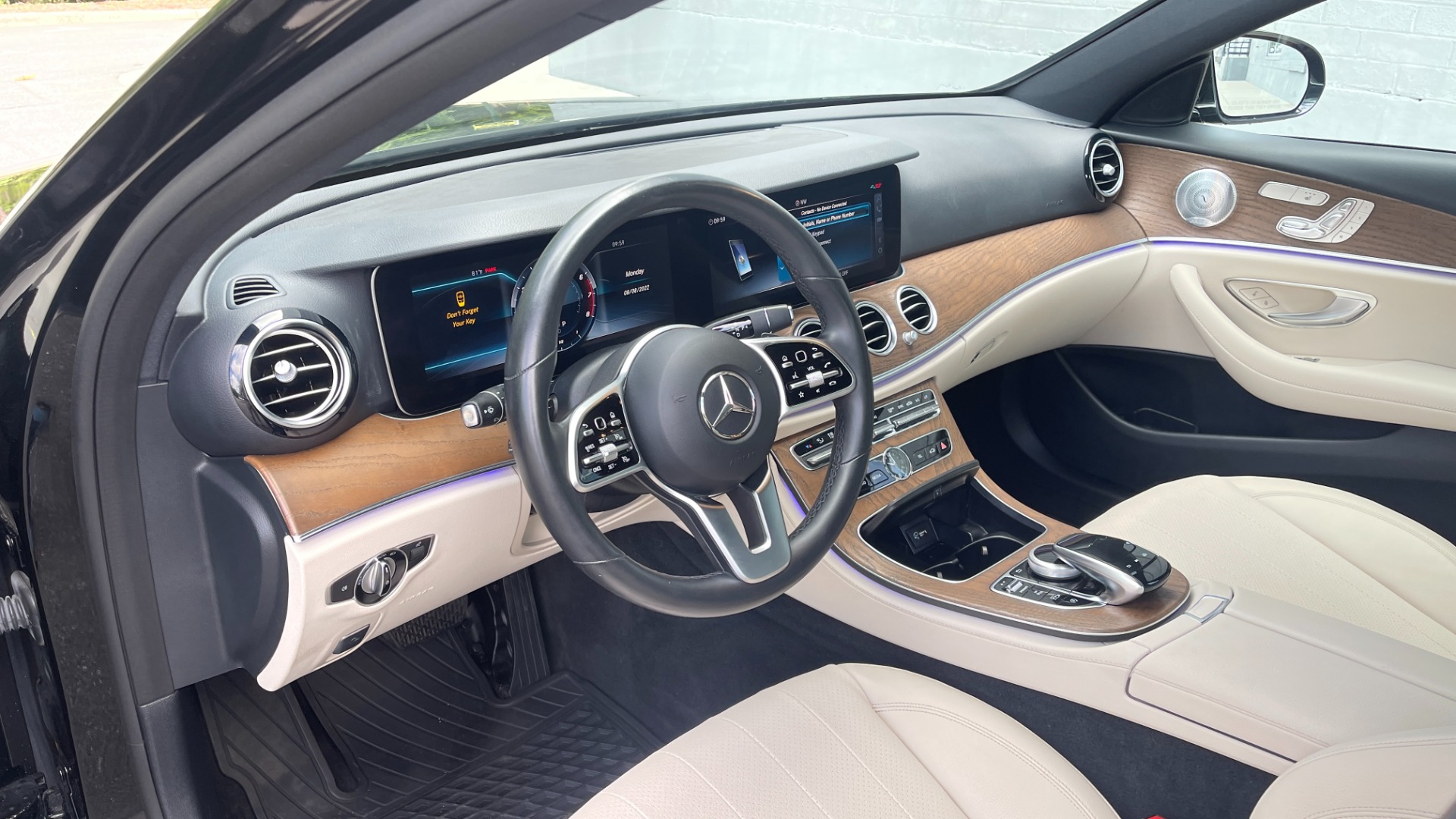 Used 2020 Mercedes-Benz E-Class E 350 / 4MATIC / AMG LINE / BURMESTER SOUND / PANORAMIC ROOF for sale Sold at Formula Imports in Charlotte NC 28227 9