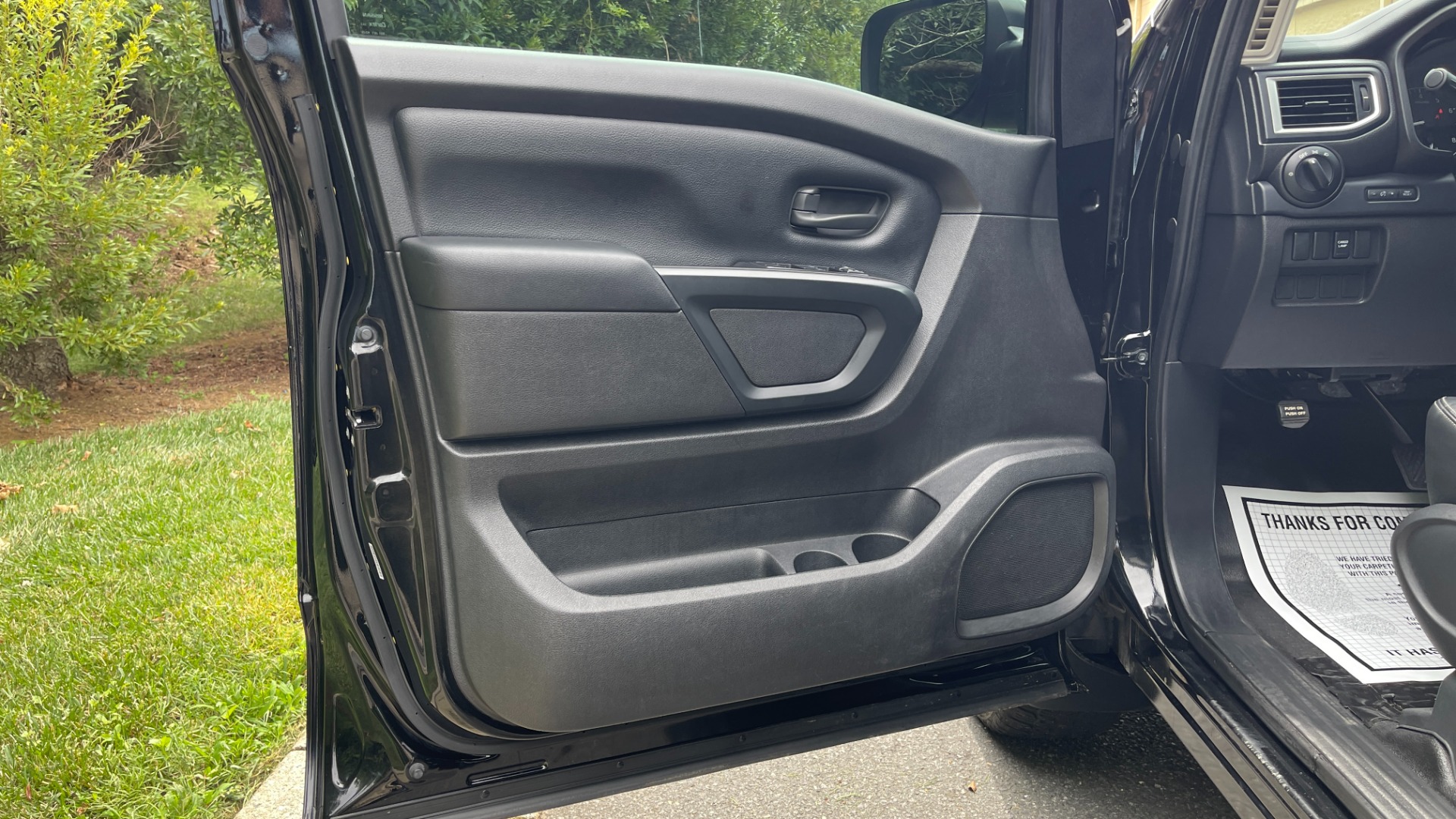 Used 2018 Nissan Titan S for sale Sold at Formula Imports in Charlotte NC 28227 31
