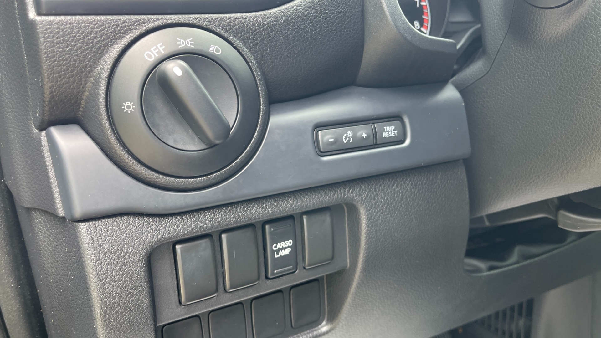 Used 2018 Nissan Titan S for sale Sold at Formula Imports in Charlotte NC 28227 35