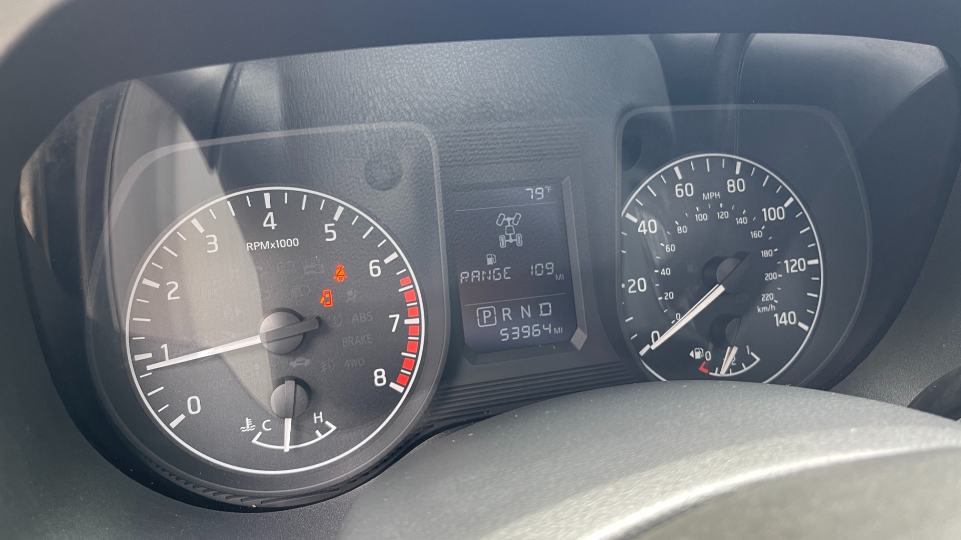 Used 2018 Nissan Titan S for sale $30,995 at Formula Imports in Charlotte NC 28227 37