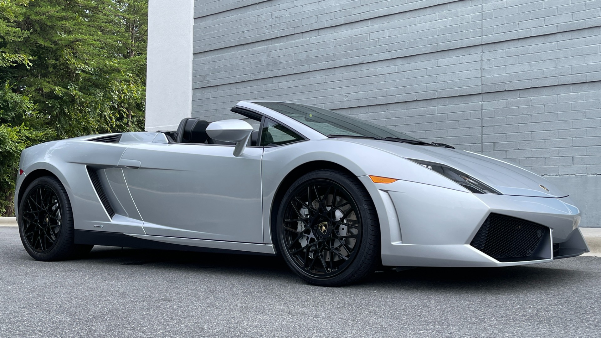 Used 2012 Lamborghini Gallardo LP 550-2 SPYDER / PADDLE SHIFT / V10 / LOW MILES for sale Sold at Formula Imports in Charlotte NC 28227 2