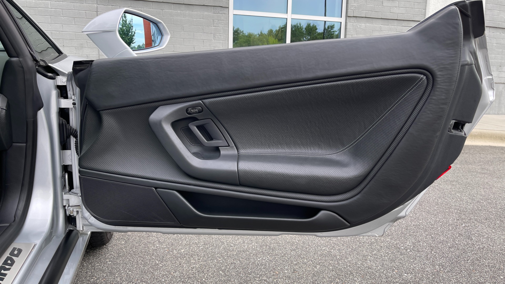 Used 2012 Lamborghini Gallardo LP 550-2 SPYDER / PADDLE SHIFT / V10 / LOW MILES for sale Sold at Formula Imports in Charlotte NC 28227 41