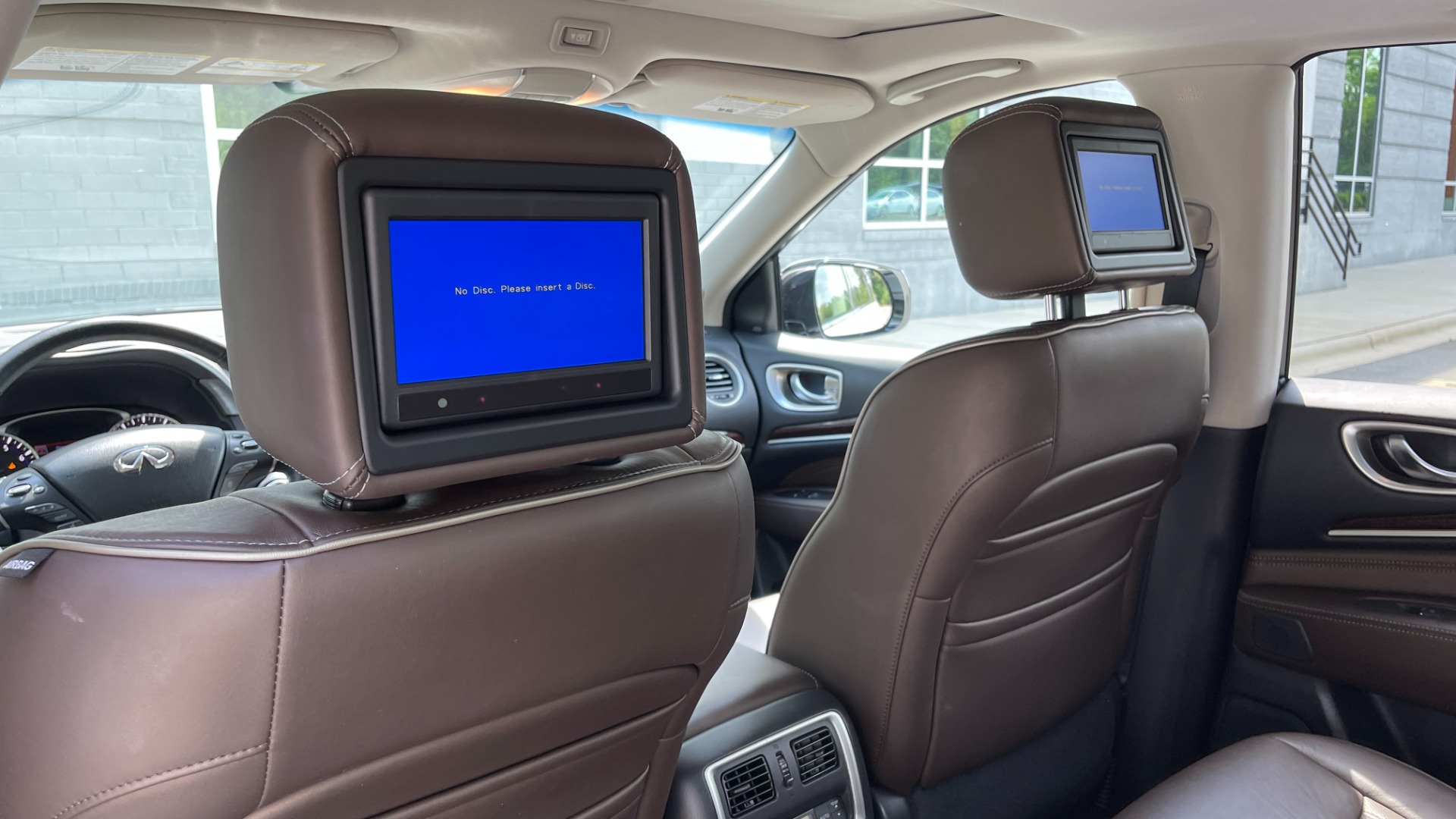 Used 2016 INFINITI QX60 AWD / DVD / 3RD ROW SEATS / DELUXE TECH for sale Sold at Formula Imports in Charlotte NC 28227 40