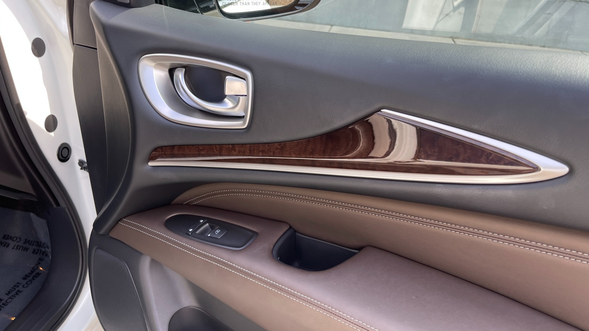 Used 2016 INFINITI QX60 AWD / DVD / 3RD ROW SEATS / DELUXE TECH for sale Sold at Formula Imports in Charlotte NC 28227 47