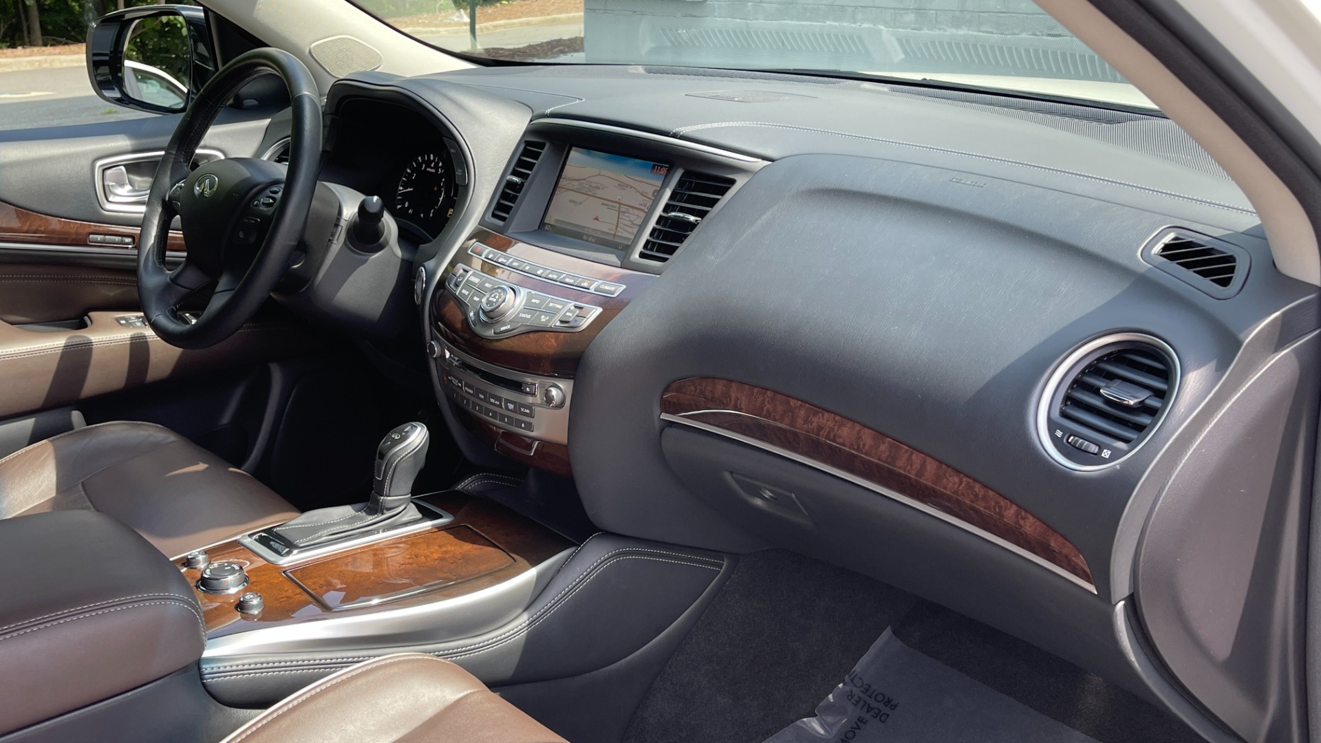 Used 2016 INFINITI QX60 AWD / DVD / 3RD ROW SEATS / DELUXE TECH for sale Sold at Formula Imports in Charlotte NC 28227 48