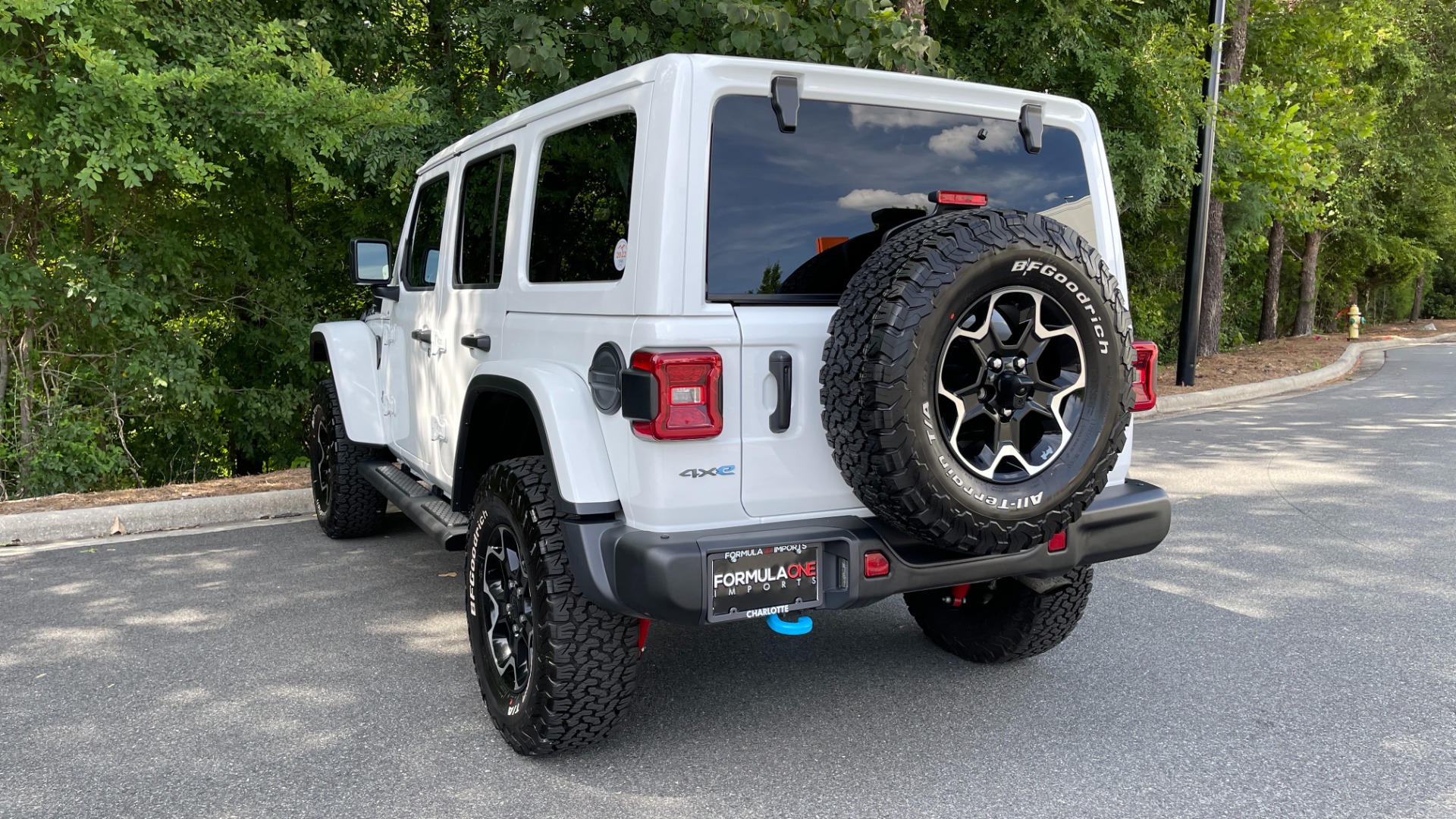Used 2021 Jeep Wrangler 4xe Unlimited Rubicon / STEEL BUMPERS / LEATHER / HARD TOP / REMOTE START for sale $59,999 at Formula Imports in Charlotte NC 28227 10