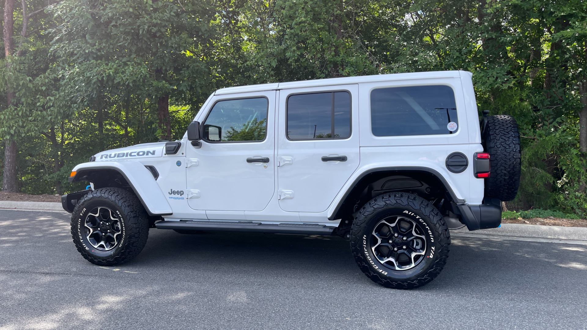 Used 2021 Jeep Wrangler 4xe Unlimited Rubicon / STEEL BUMPERS / LEATHER / HARD TOP / REMOTE START for sale $59,999 at Formula Imports in Charlotte NC 28227 11