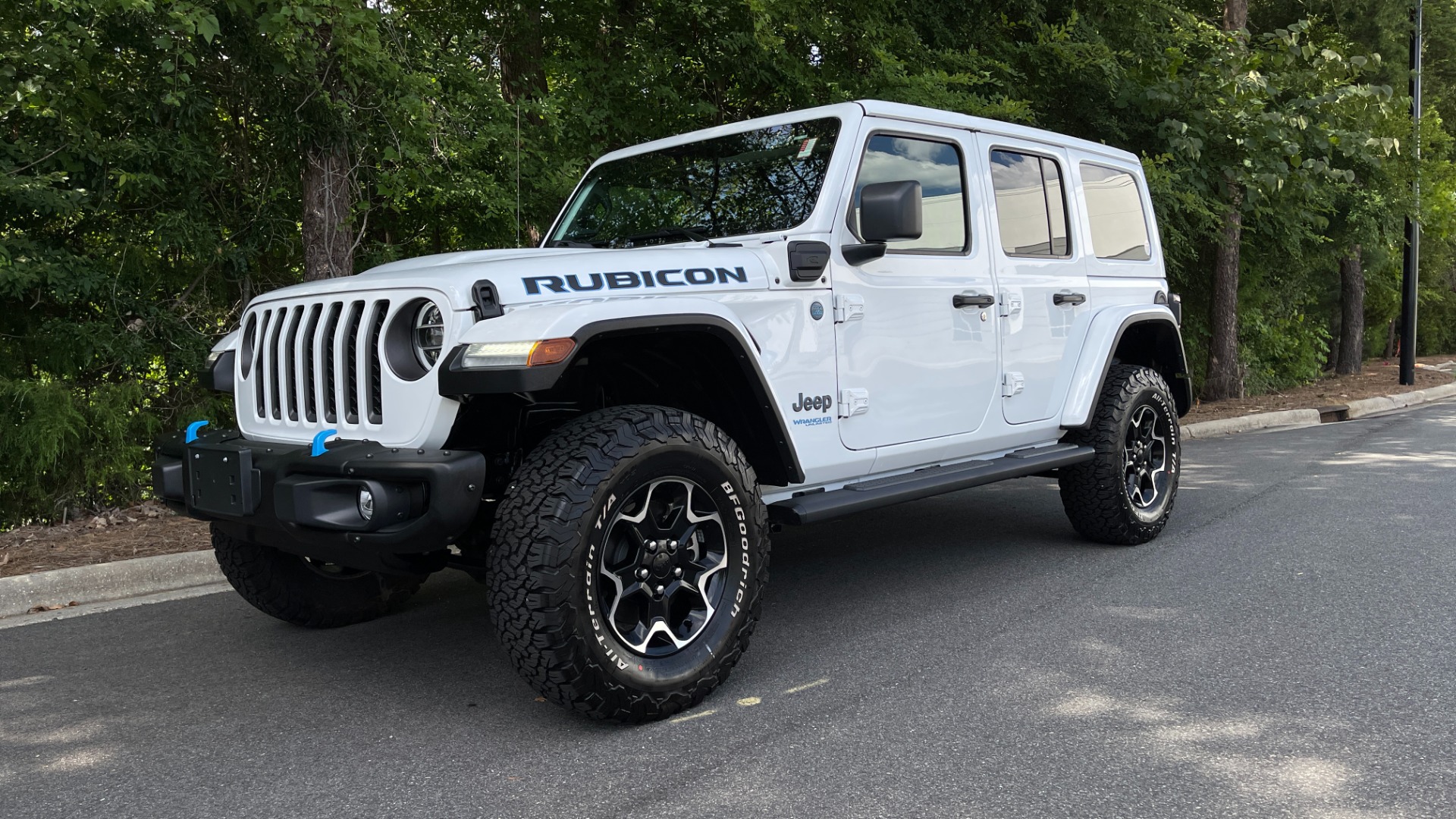 Used 2021 Jeep Wrangler 4xe Unlimited Rubicon / STEEL BUMPERS / LEATHER / HARD TOP / REMOTE START for sale $59,999 at Formula Imports in Charlotte NC 28227 7