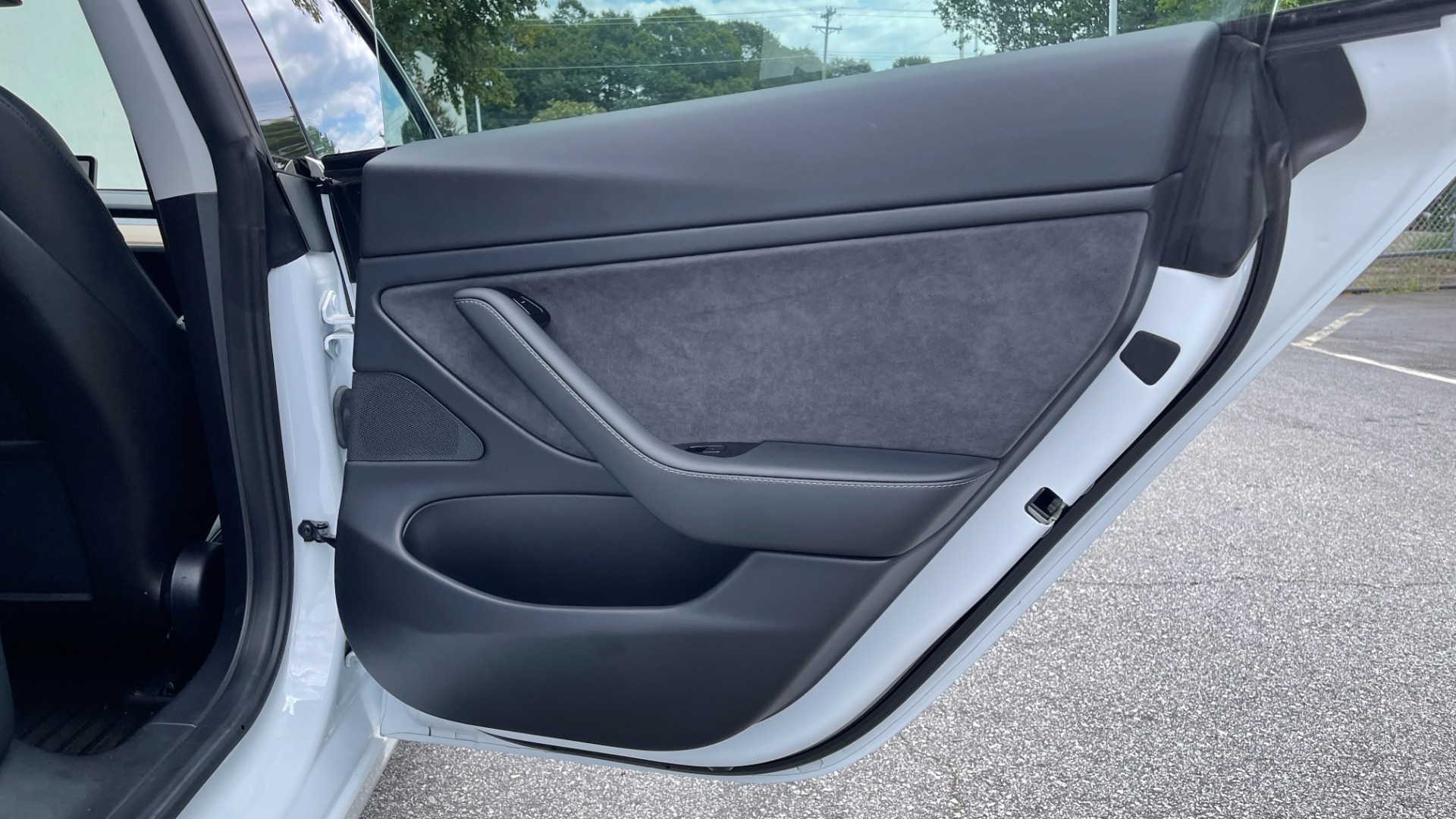 Used 2020 Tesla Model 3 Long Range / AUTOPILOT / ACCELERATION BOOST / STANDARD CONNECTIVITY for sale $56,995 at Formula Imports in Charlotte NC 28227 28