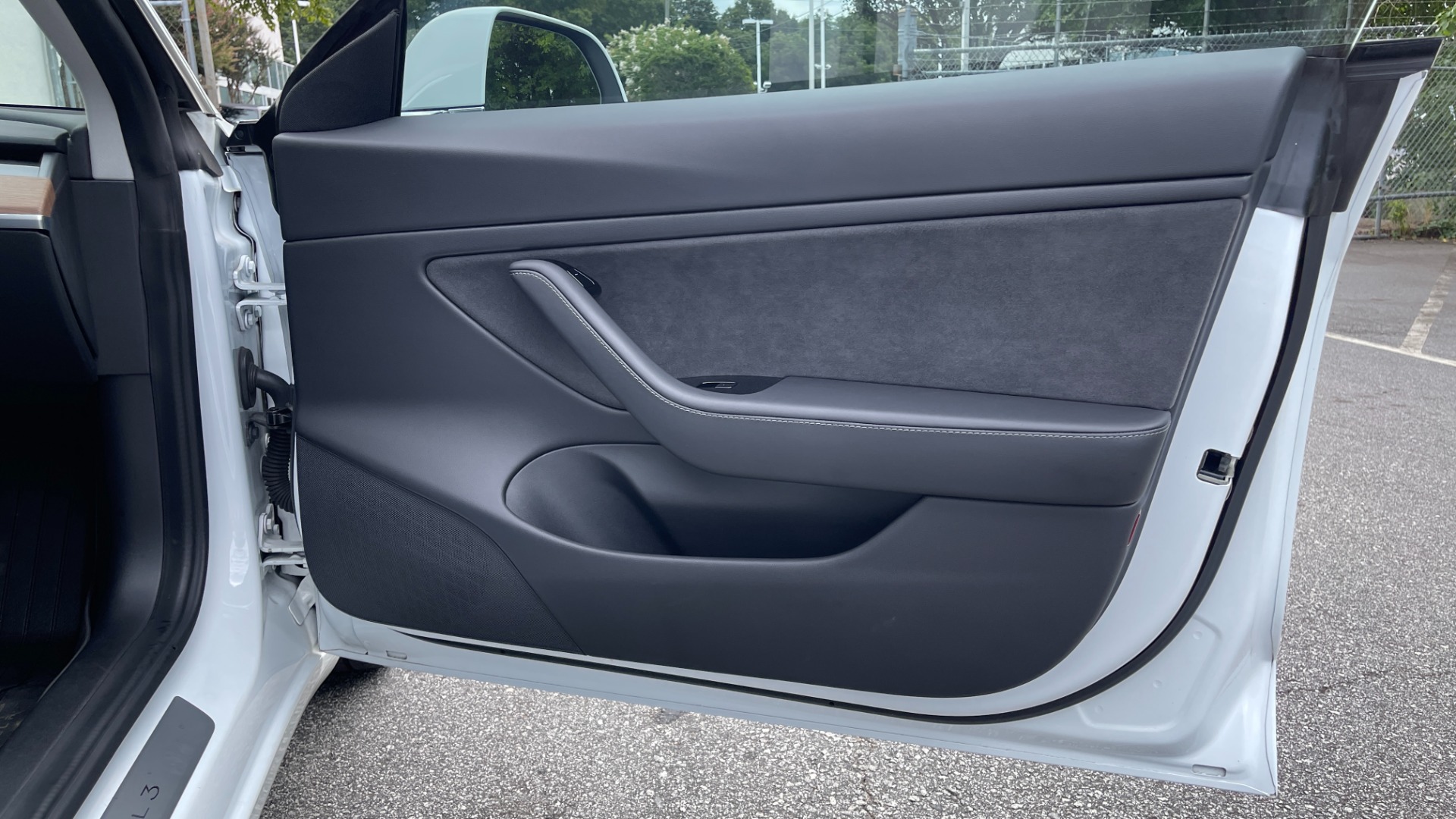 Used 2020 Tesla Model 3 Long Range / AUTOPILOT / ACCELERATION BOOST / STANDARD CONNECTIVITY for sale $56,995 at Formula Imports in Charlotte NC 28227 31