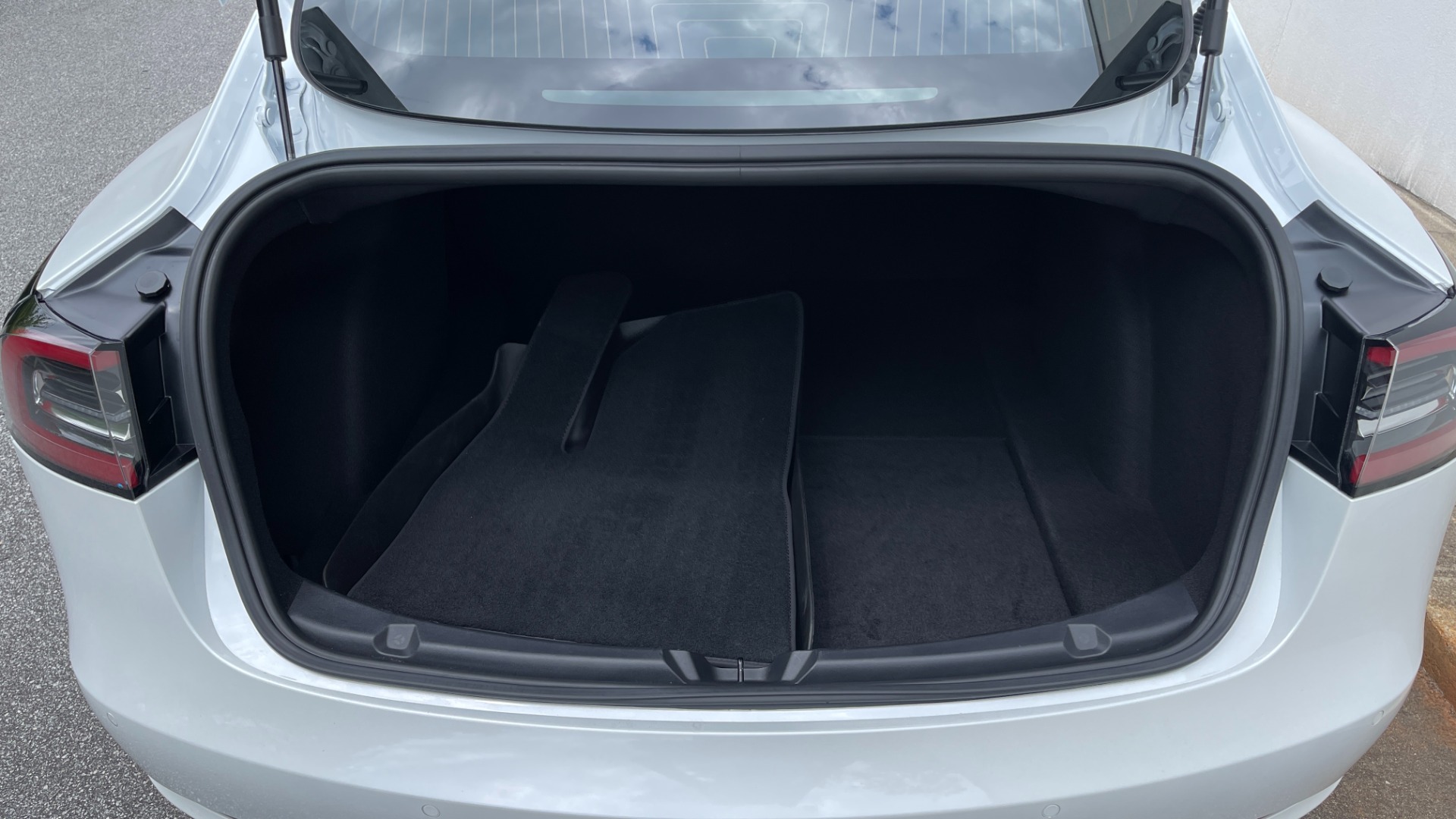 Used 2020 Tesla Model 3 Long Range / AUTOPILOT / ACCELERATION BOOST / STANDARD CONNECTIVITY for sale $56,995 at Formula Imports in Charlotte NC 28227 38