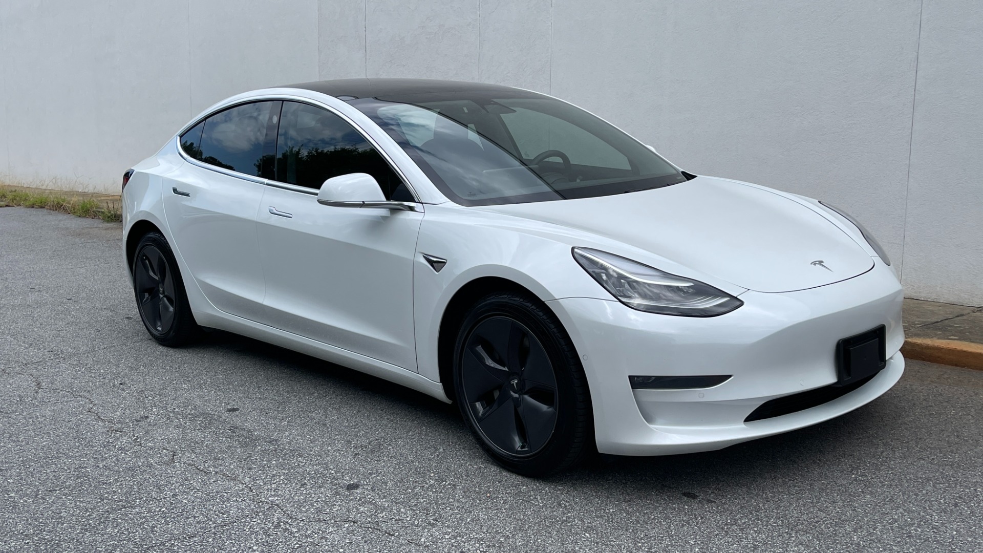 Used 2020 Tesla Model 3 Long Range / AUTOPILOT / ACCELERATION BOOST / STANDARD CONNECTIVITY for sale $56,995 at Formula Imports in Charlotte NC 28227 8