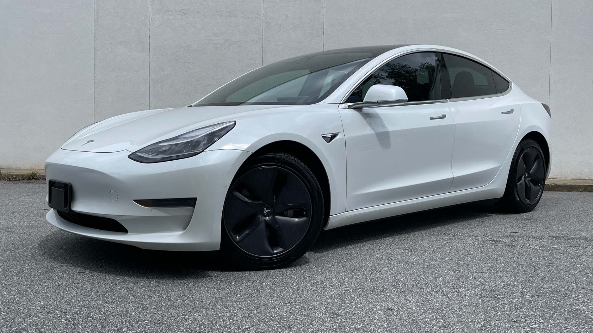 Used 2020 Tesla Model 3 Long Range / AUTOPILOT / ACCELERATION BOOST / STANDARD CONNECTIVITY for sale $56,995 at Formula Imports in Charlotte NC 28227 1