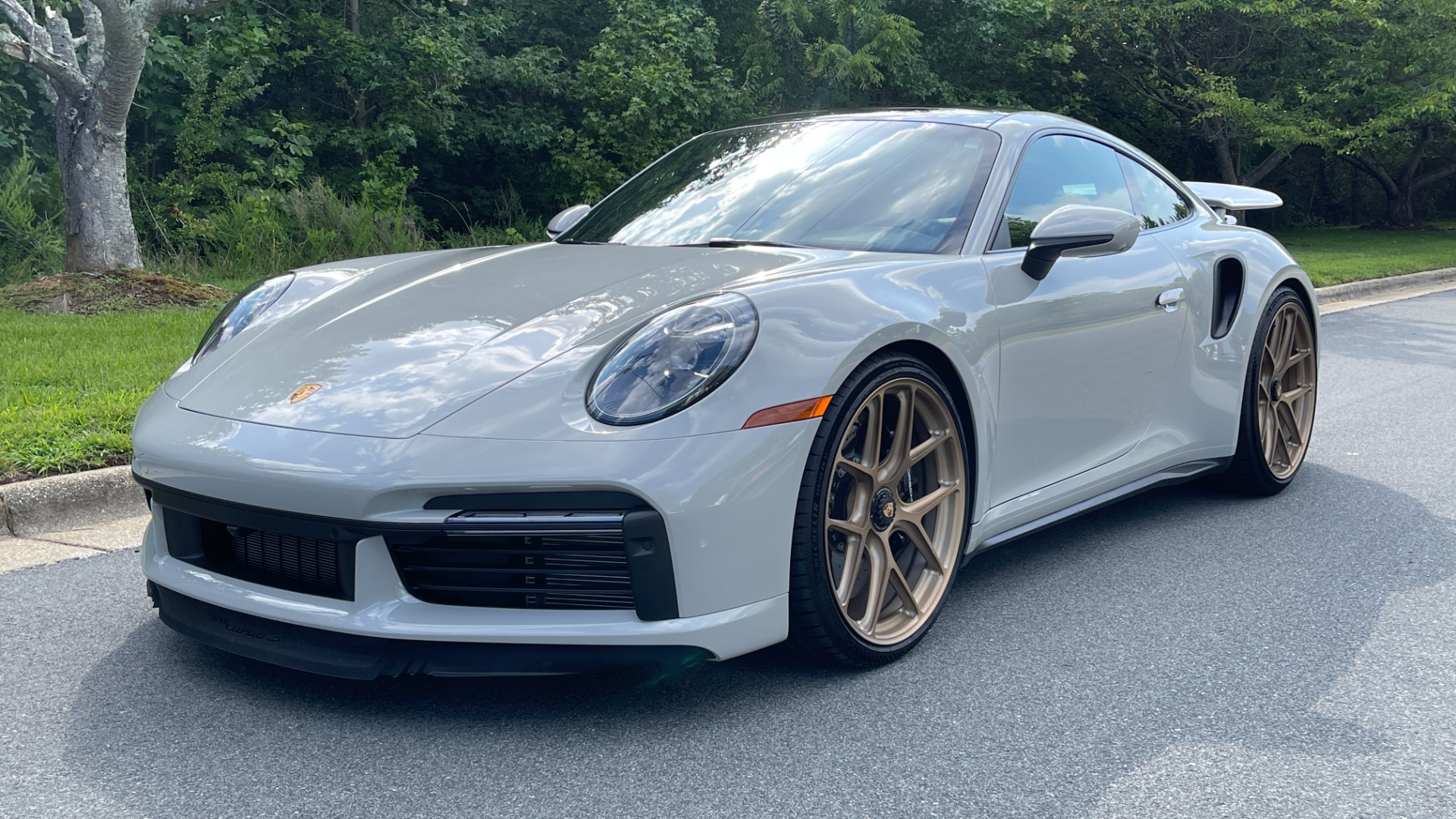 Used 2021 Porsche 911 Turbo S / HRE WHEELS / FRONT LIFT / MATRIX LIGHTS / PASM SUSPENSION for sale Sold at Formula Imports in Charlotte NC 28227 3