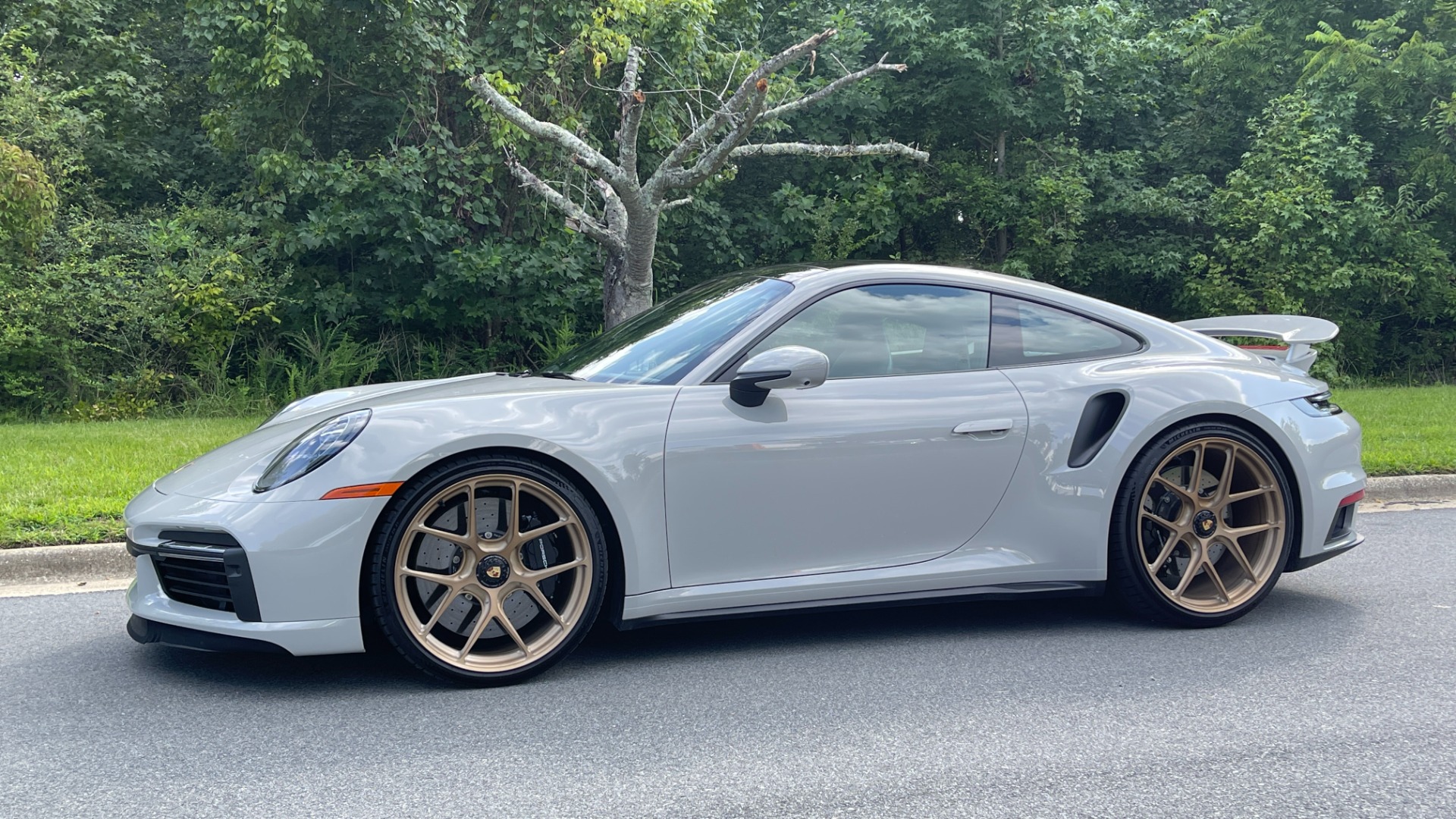 Used 2021 Porsche 911 Turbo S / HRE WHEELS / FRONT LIFT / MATRIX LIGHTS / PASM SUSPENSION for sale Sold at Formula Imports in Charlotte NC 28227 5