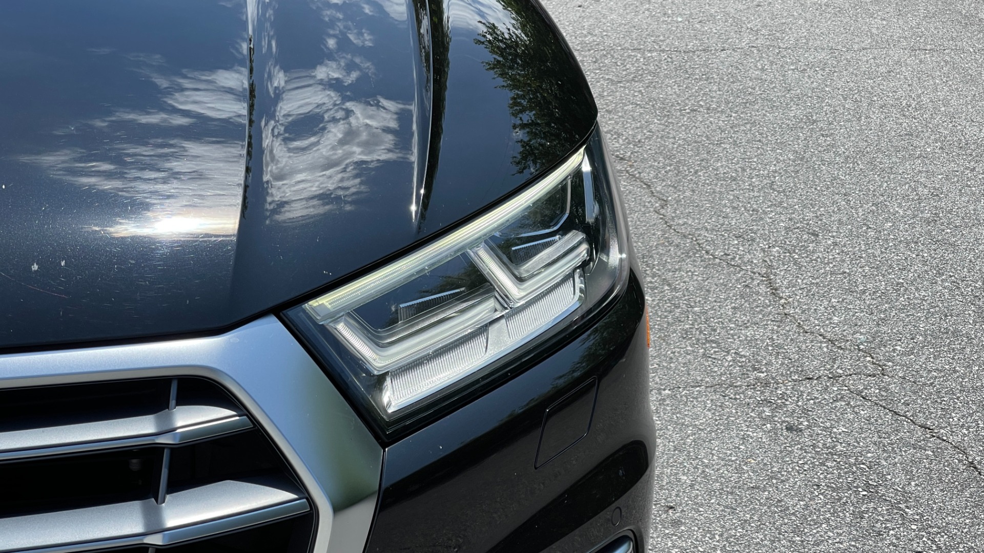 Used 2018 Audi Q5 PREMIUM PLUS / 20IN WHEELS / WARM WEATHER PACKAGE / AUDI CONNECT for sale $33,595 at Formula Imports in Charlotte NC 28227 48