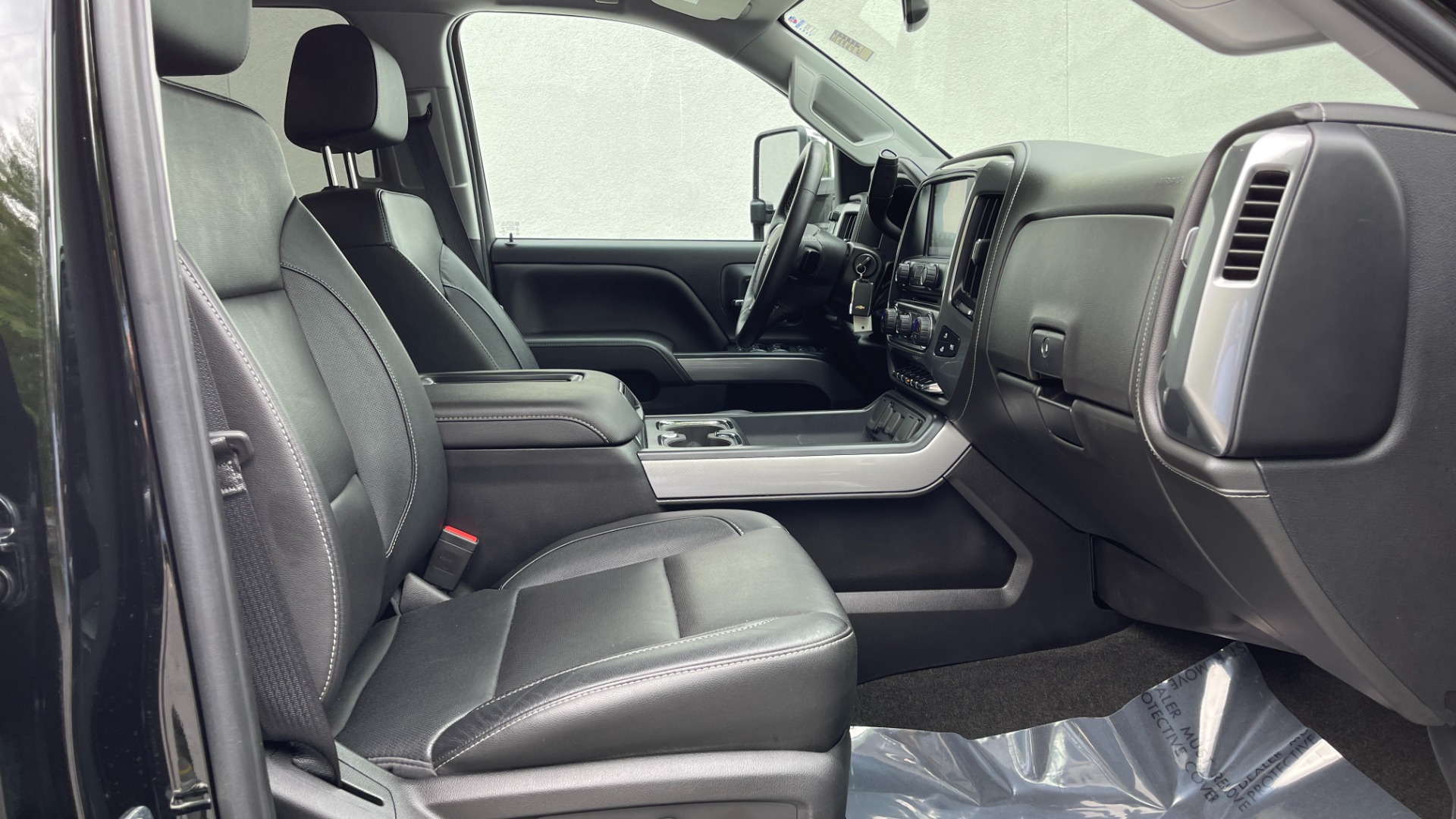Used 2018 Chevrolet Silverado 3500HD LTZ / DURAMAX PLUS PACKAGE / SPORT EDITION / Z71 OFFROAD / SUNROOF / LEATHE for sale Sold at Formula Imports in Charlotte NC 28227 14