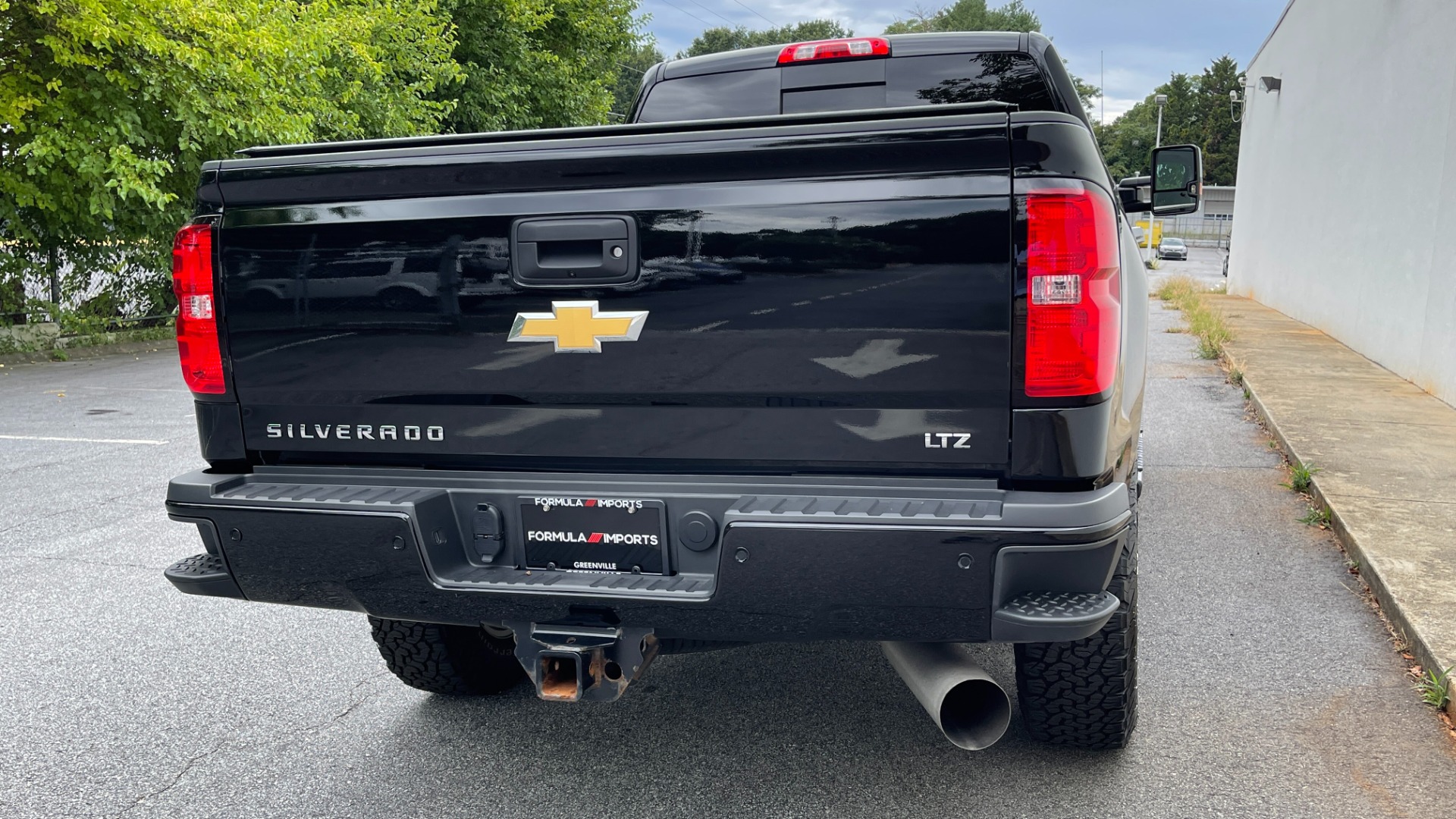 Used 2018 Chevrolet Silverado 3500HD LTZ / DURAMAX PLUS PACKAGE / SPORT EDITION / Z71 OFFROAD / SUNROOF / LEATHE for sale Sold at Formula Imports in Charlotte NC 28227 16