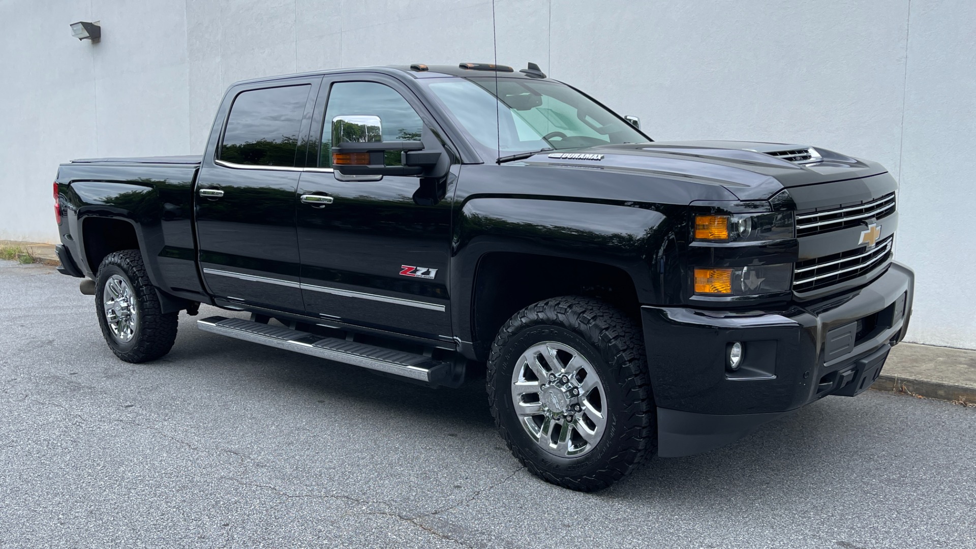 Used 2018 Chevrolet Silverado 3500HD LTZ / DURAMAX PLUS PACKAGE / SPORT EDITION / Z71 OFFROAD / SUNROOF / LEATHE for sale Sold at Formula Imports in Charlotte NC 28227 2