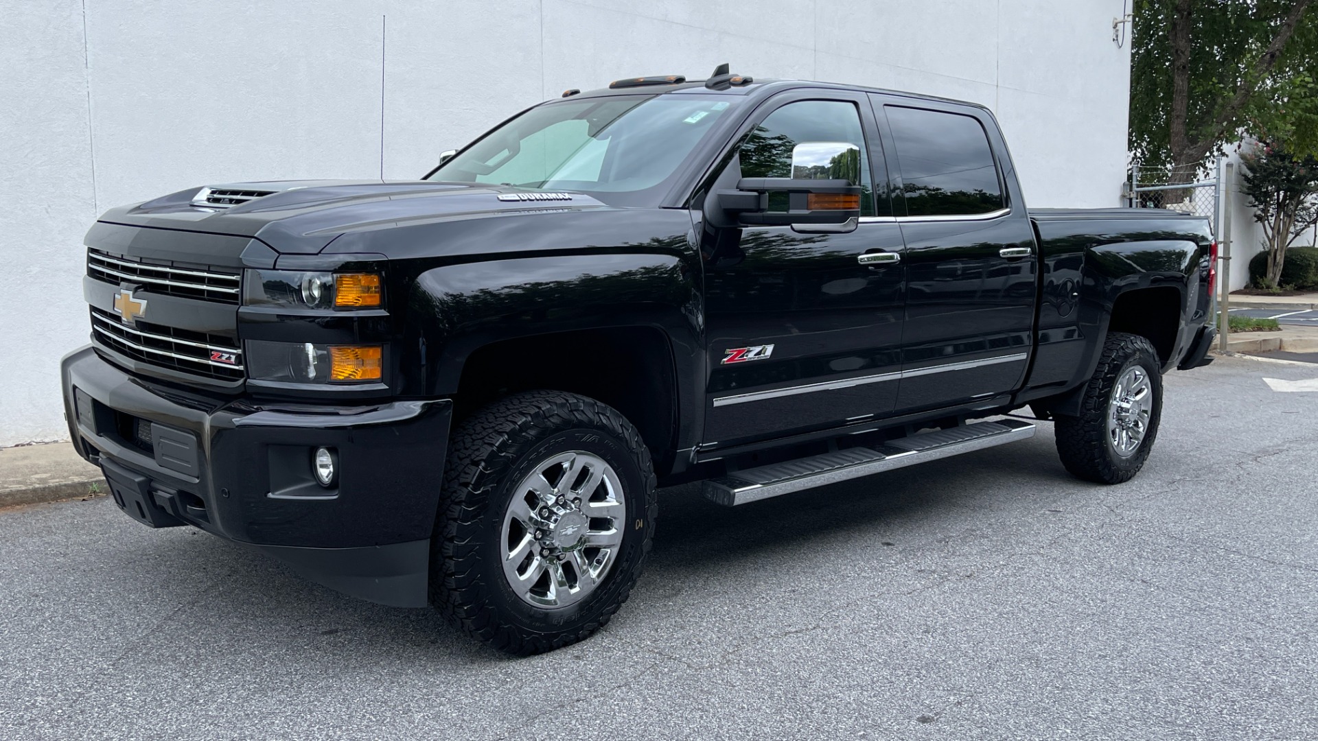 Used 2018 Chevrolet Silverado 3500HD LTZ / DURAMAX PLUS PACKAGE / SPORT EDITION / Z71 OFFROAD / SUNROOF / LEATHE for sale Sold at Formula Imports in Charlotte NC 28227 3