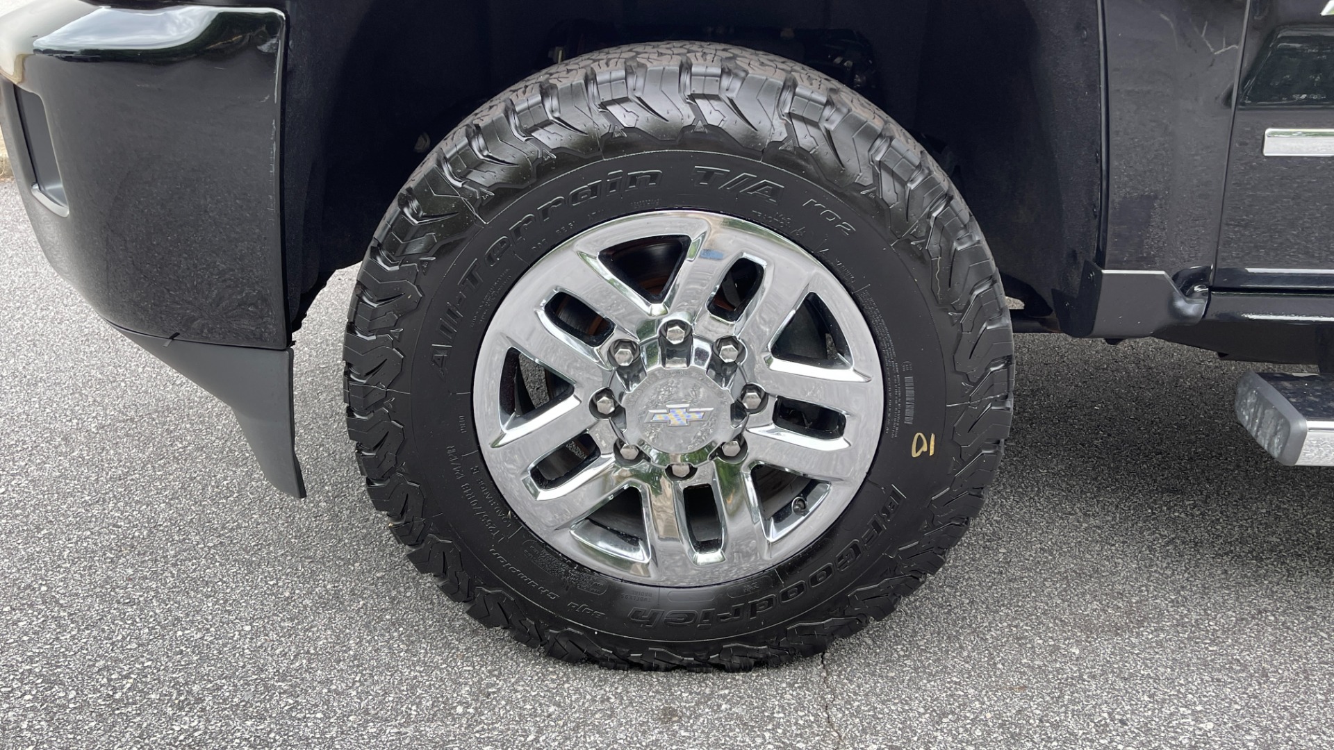 Used 2018 Chevrolet Silverado 3500HD LTZ / DURAMAX PLUS PACKAGE / SPORT EDITION / Z71 OFFROAD / SUNROOF / LEATHE for sale Sold at Formula Imports in Charlotte NC 28227 40