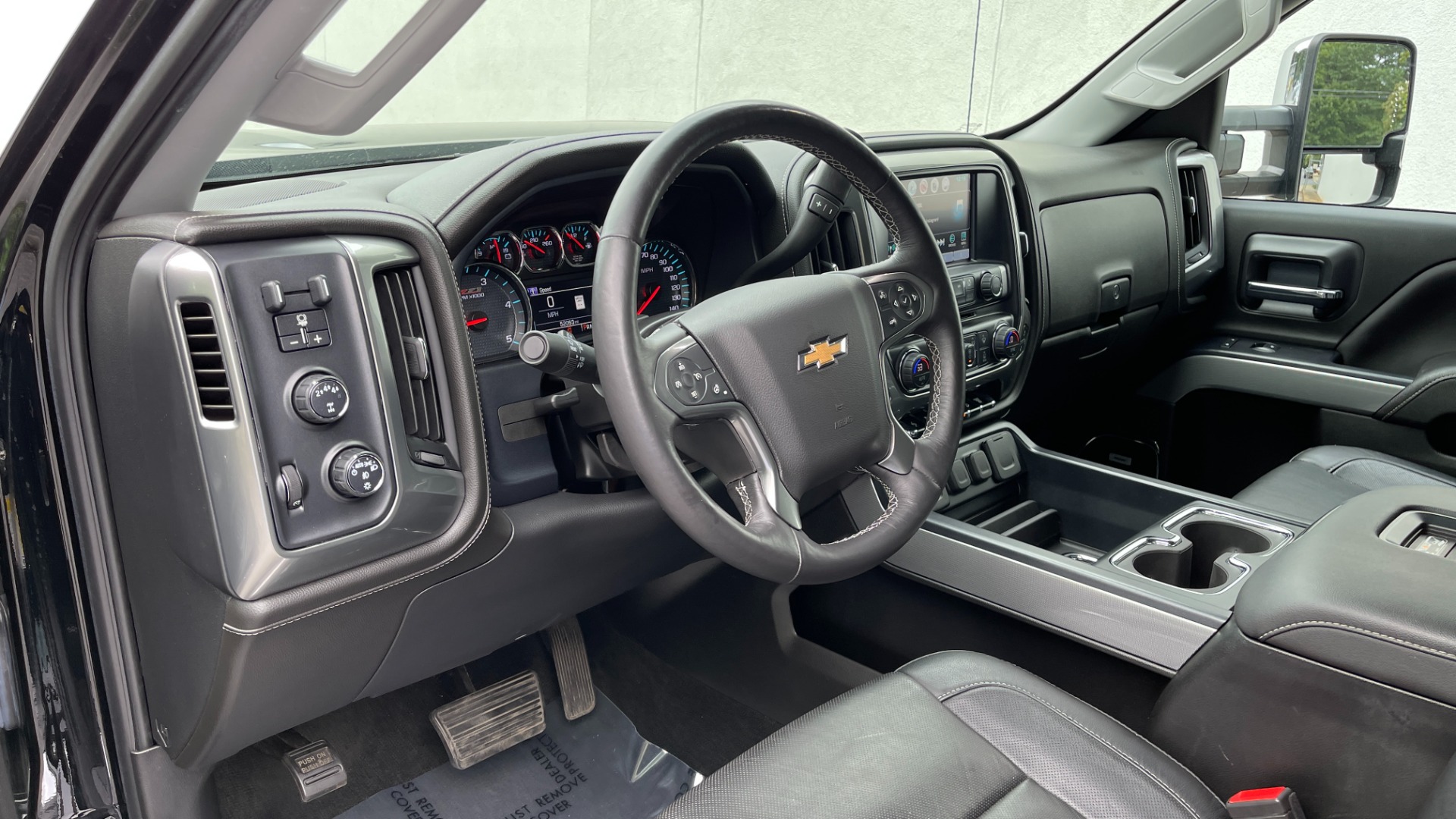 Used 2018 Chevrolet Silverado 3500HD LTZ / DURAMAX PLUS PACKAGE / SPORT EDITION / Z71 OFFROAD / SUNROOF / LEATHE for sale Sold at Formula Imports in Charlotte NC 28227 8