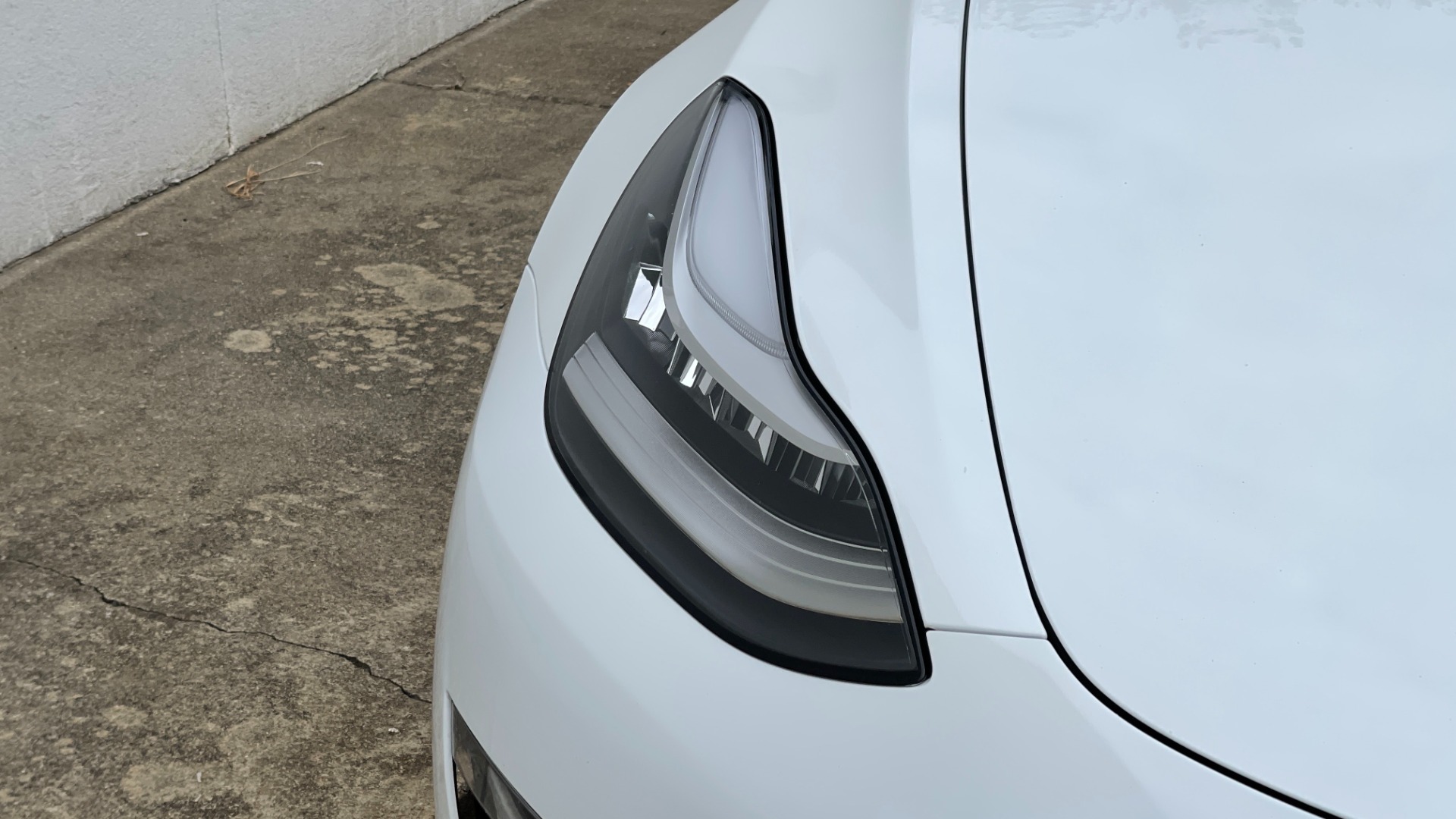 Used 2020 Tesla Model 3 STANDARD RANGE PLUS / AUTOPILOT / STANDARD CONNECTIVITY / PEARL WHITE for sale $46,995 at Formula Imports in Charlotte NC 28227 23