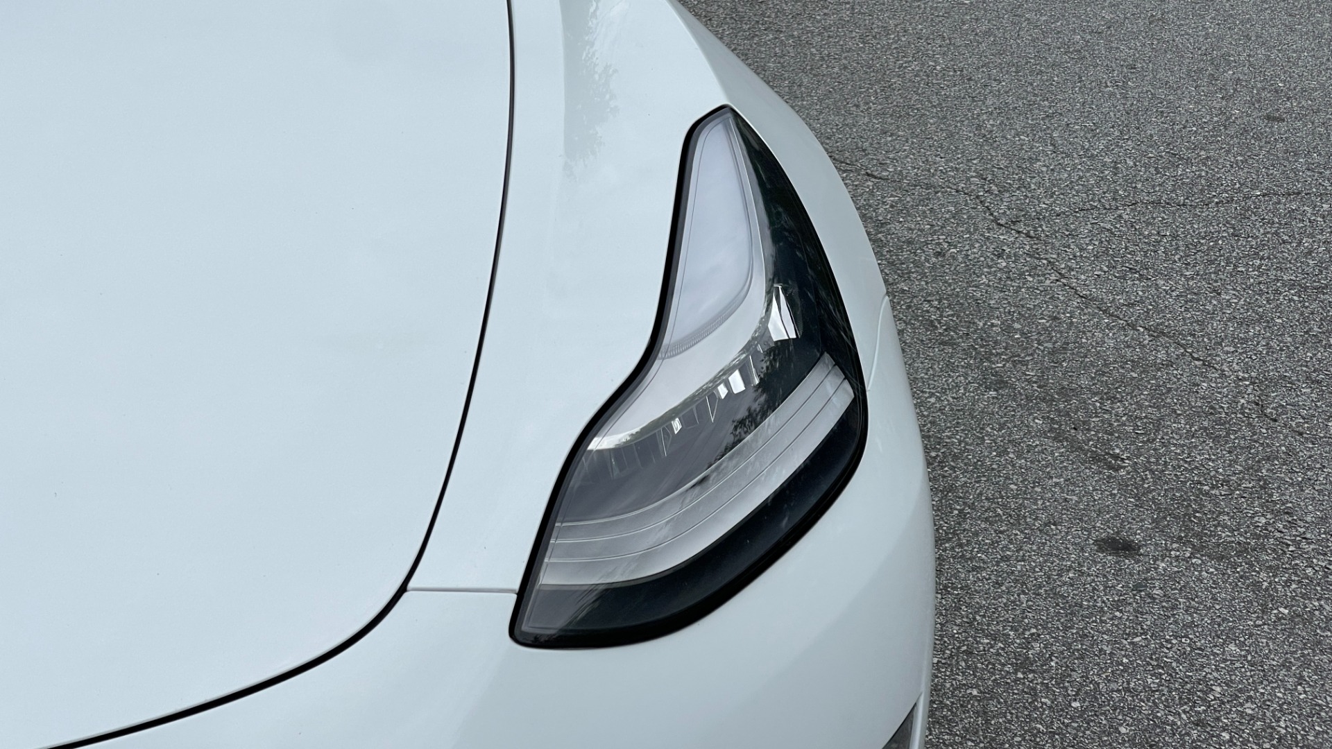 Used 2020 Tesla Model 3 STANDARD RANGE PLUS / AUTOPILOT / STANDARD CONNECTIVITY / PEARL WHITE for sale Sold at Formula Imports in Charlotte NC 28227 24