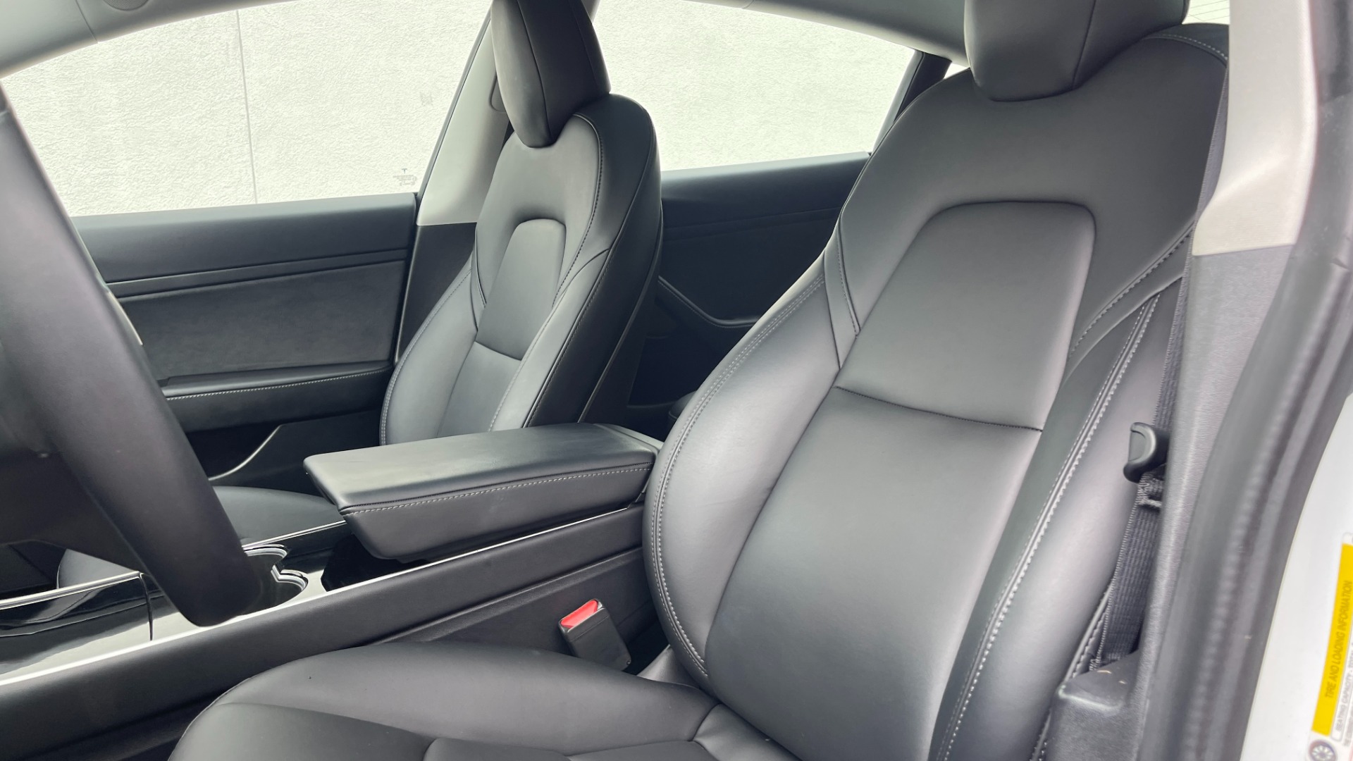 Used 2020 Tesla Model 3 STANDARD RANGE PLUS / AUTOPILOT / STANDARD CONNECTIVITY / PEARL WHITE for sale Sold at Formula Imports in Charlotte NC 28227 33