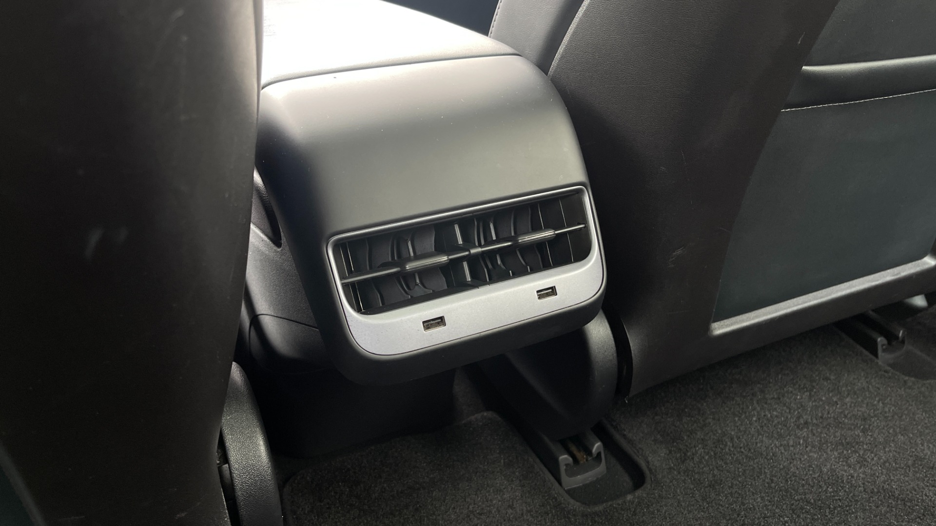 Used 2020 Tesla Model 3 STANDARD RANGE PLUS / AUTOPILOT / STANDARD CONNECTIVITY / PEARL WHITE for sale Sold at Formula Imports in Charlotte NC 28227 37