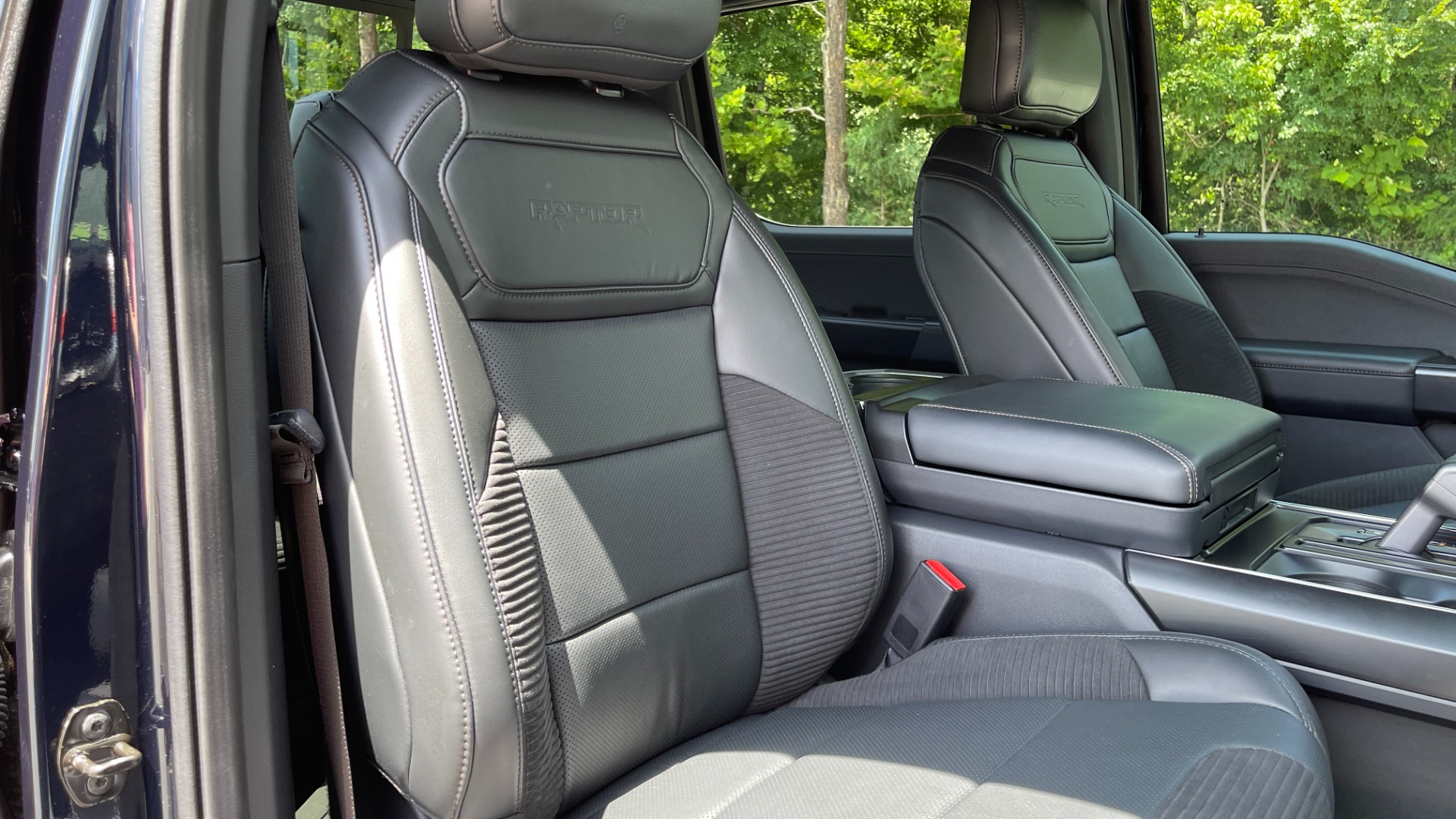 Used 2022 Ford F-150 Raptor for sale Sold at Formula Imports in Charlotte NC 28227 13